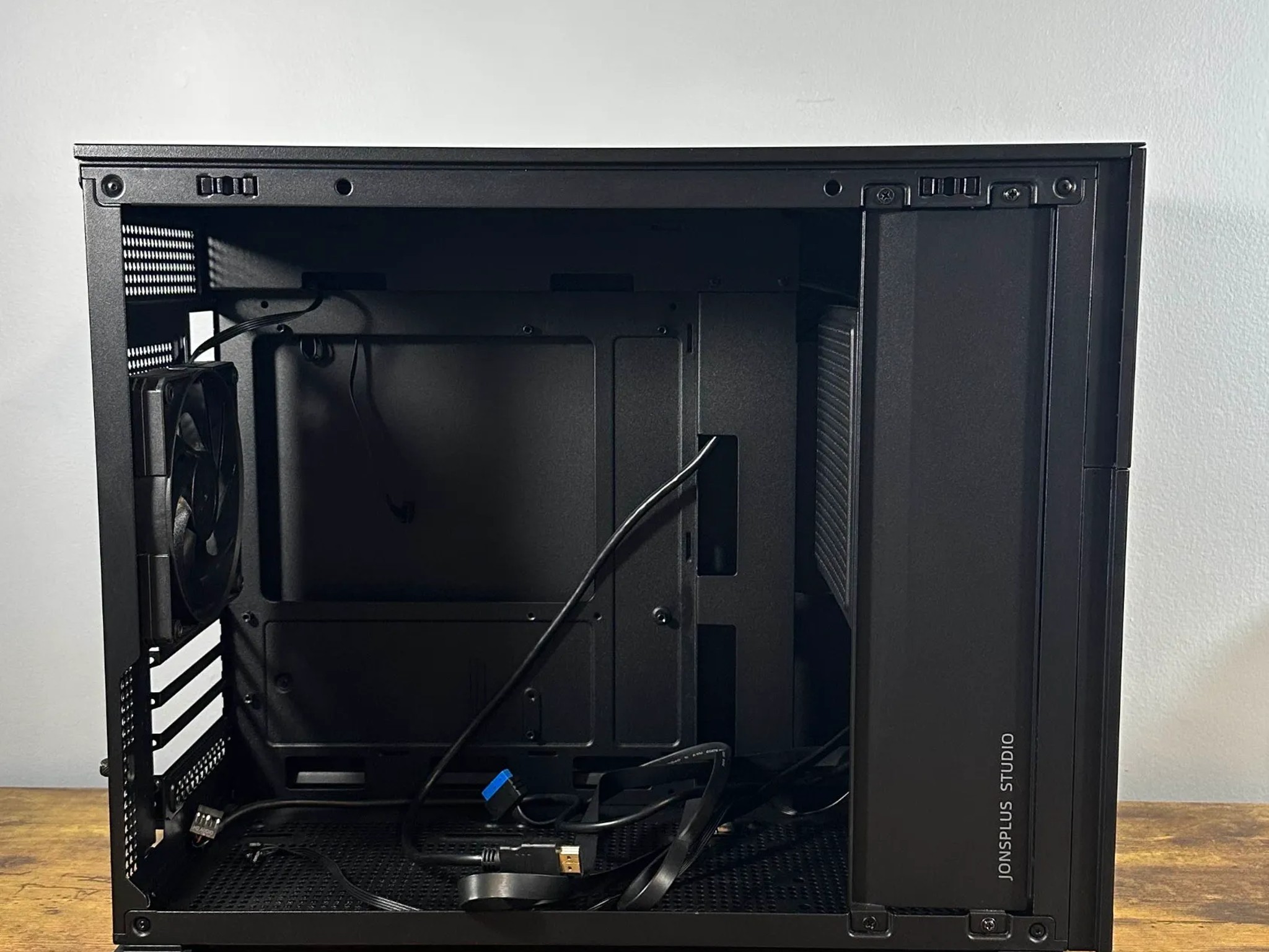 JONSBO D31 MESH SC BLACK Micro ATX Computer Case with LCD Display & 1x 120mm Fan