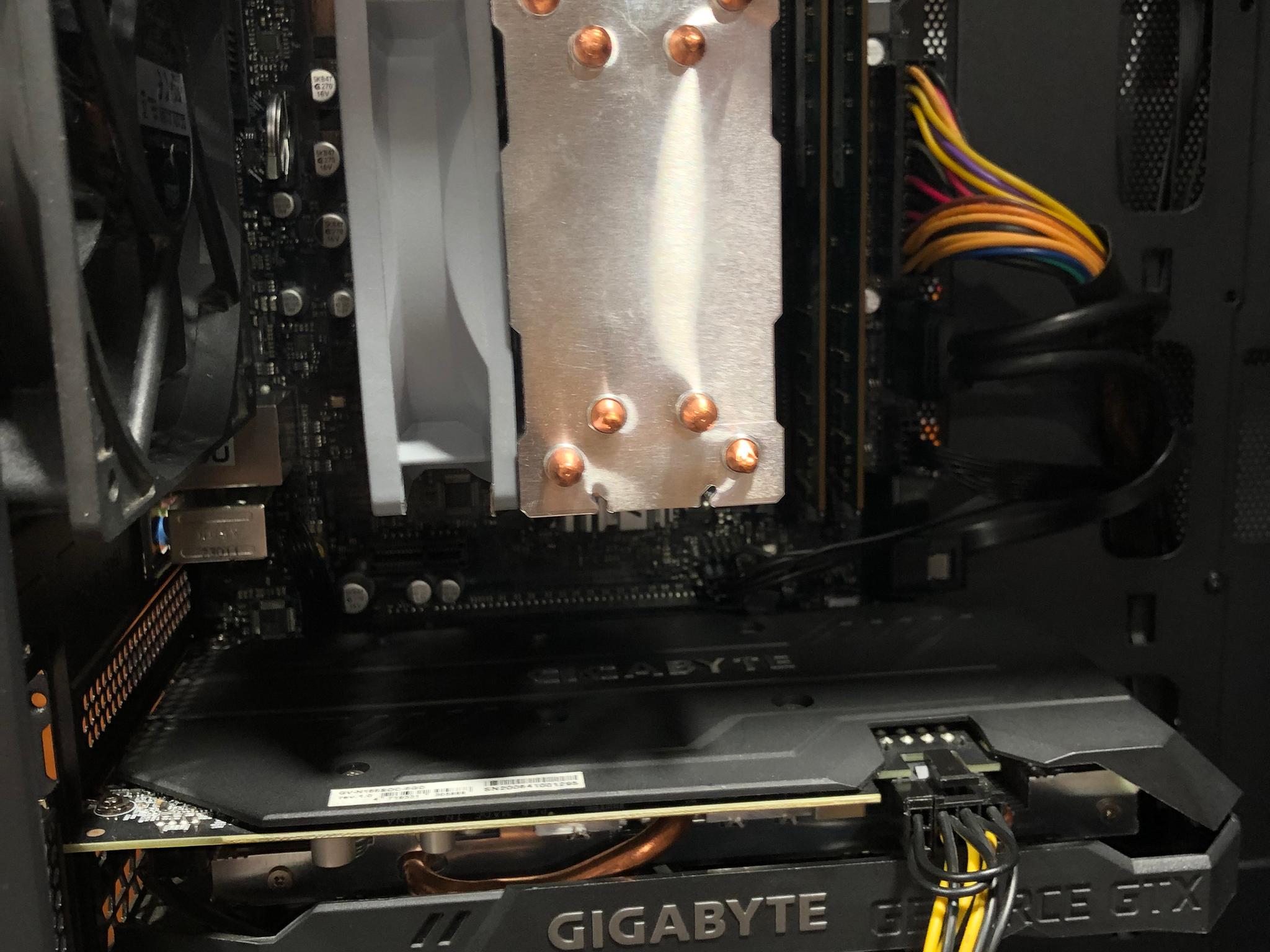 Gaming PC (Nvidia GTX 1660 Super OC, i5-10600K, Full mesh case, 256gb SSD, 16gb RAM, Win) mid-ATX