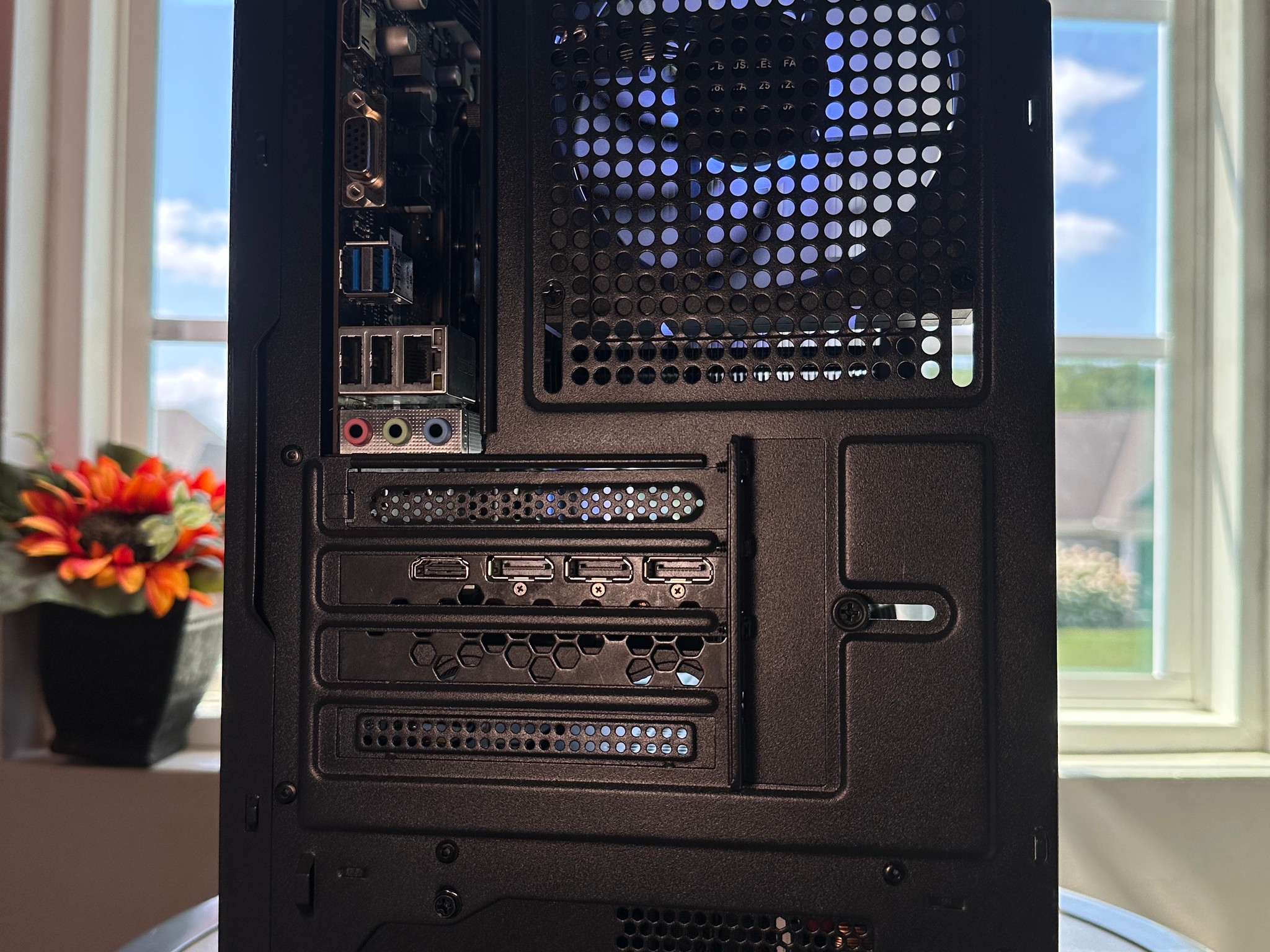 Custom Gaming PC | RTX 3060 | Ryzen 5 | 1TB | 16GB (3200hz) | Windows 11