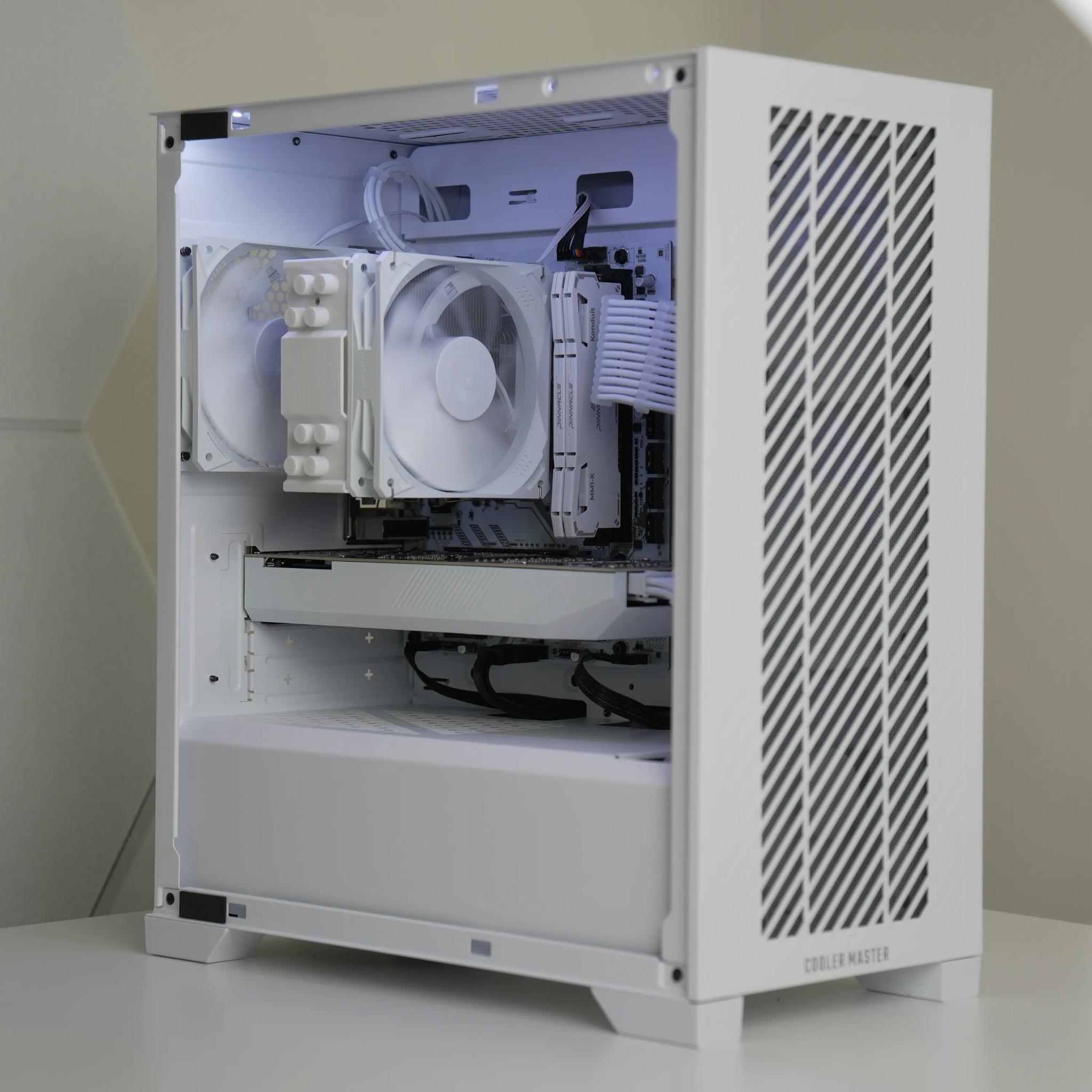 White Beauty Gaming PC | RTX 3070 | Ryzen 5 5600 | 32GB RAM | WIN 11 | WIFI |