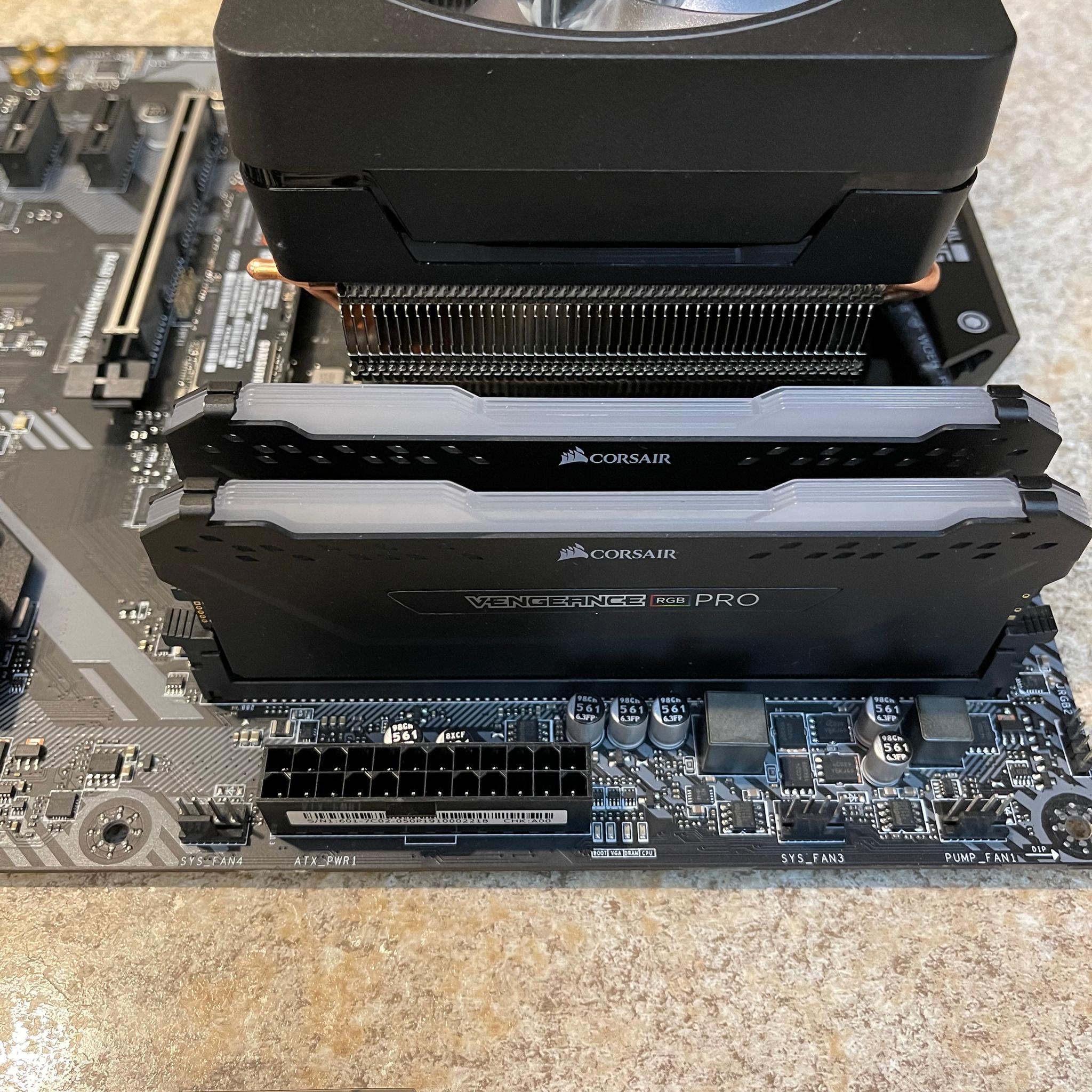 MSI B450 3700x 16GB Ram 500GB NVMe Windows 10