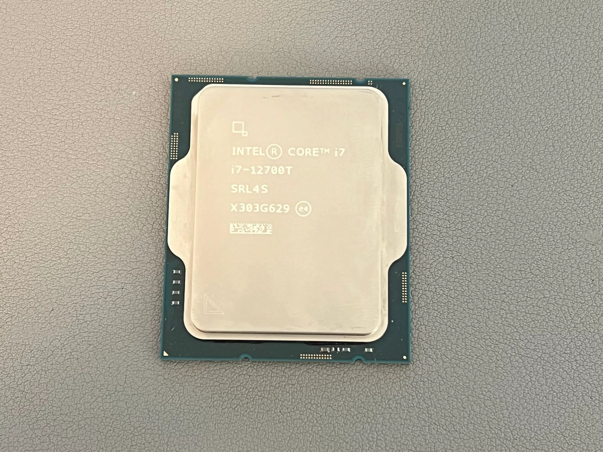 Intel i7-12700T