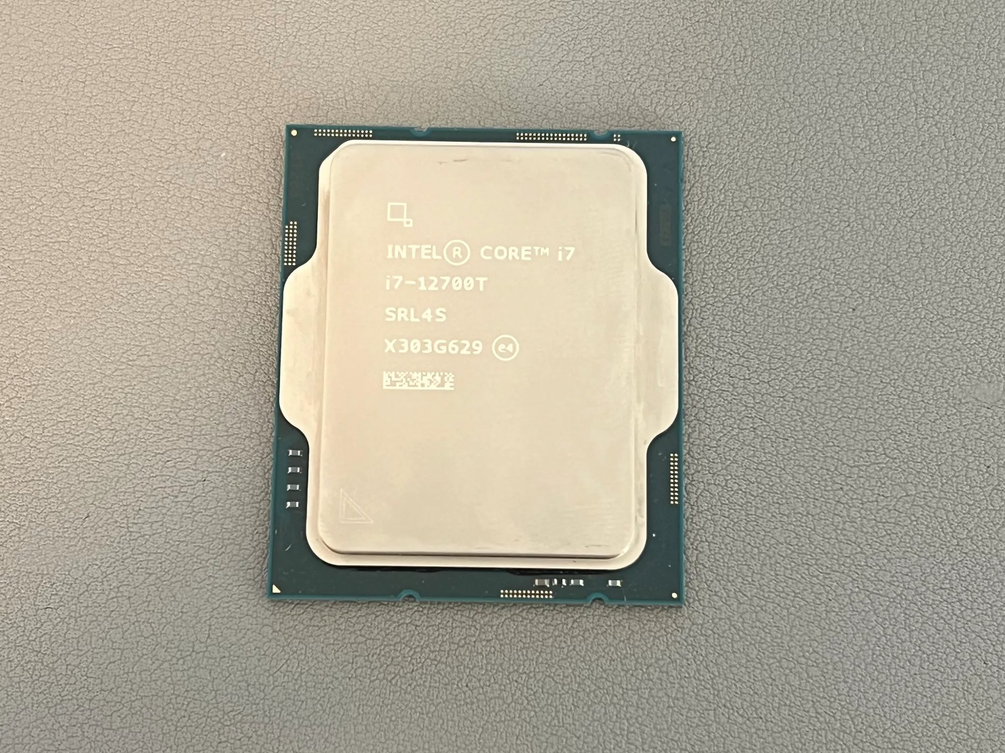 Intel i7-12700T