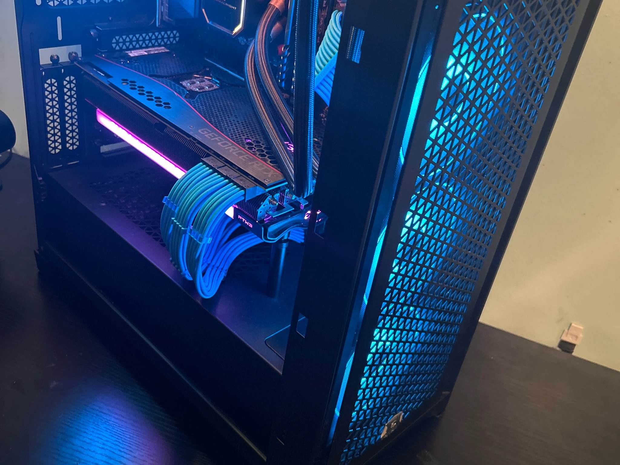 RTX 3080 /5600X Custom 1440P Gaming/streaming PC