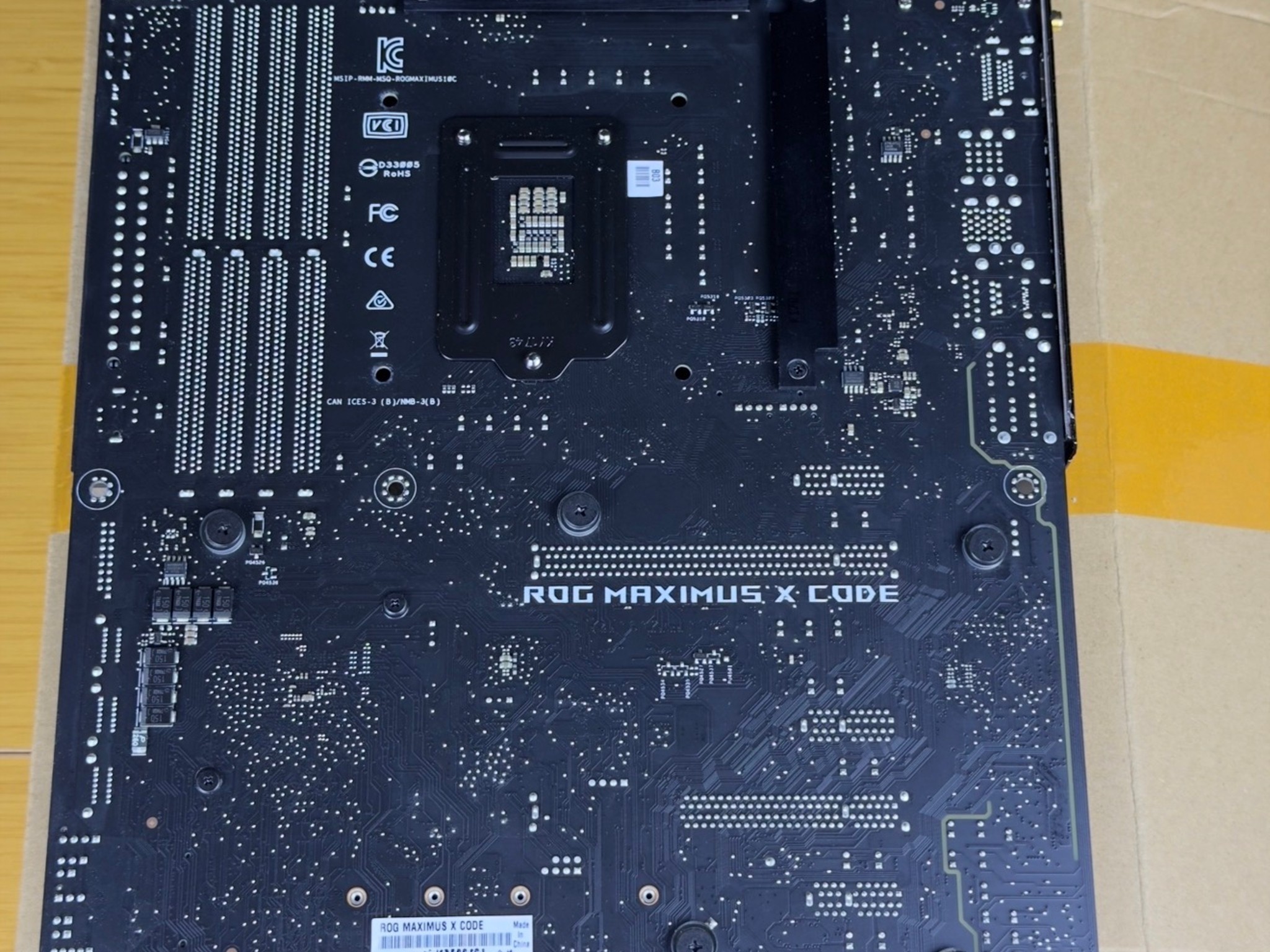 🔥ROG MAXIMUS X CODE🔥 WiFi ATX |LGA1151| i7-8700k | Corsair RGB VENGEANCE 2x8gb Ram
