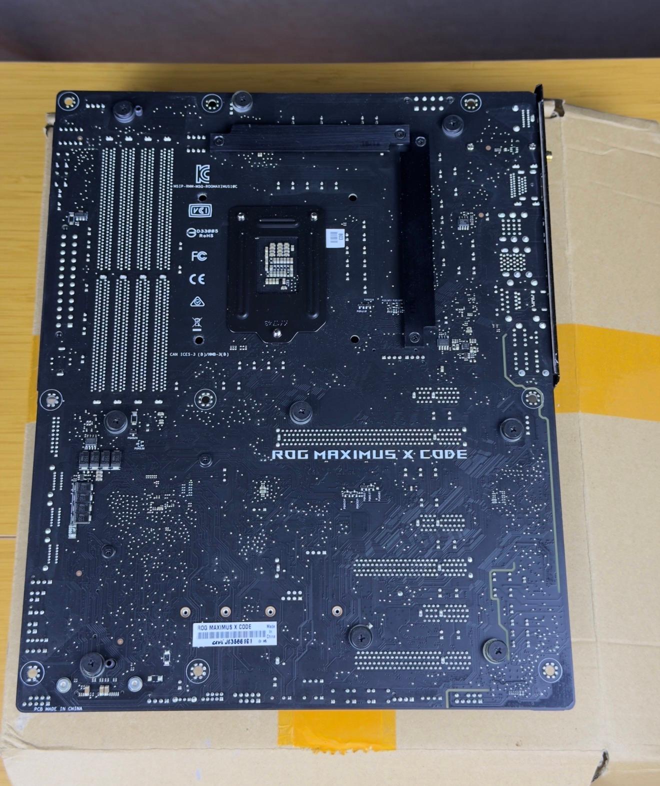 🔥ROG MAXIMUS X CODE🔥 WiFi ATX |LGA1151| i7-8700k | Corsair RGB VENGEANCE 2x8gb Ram