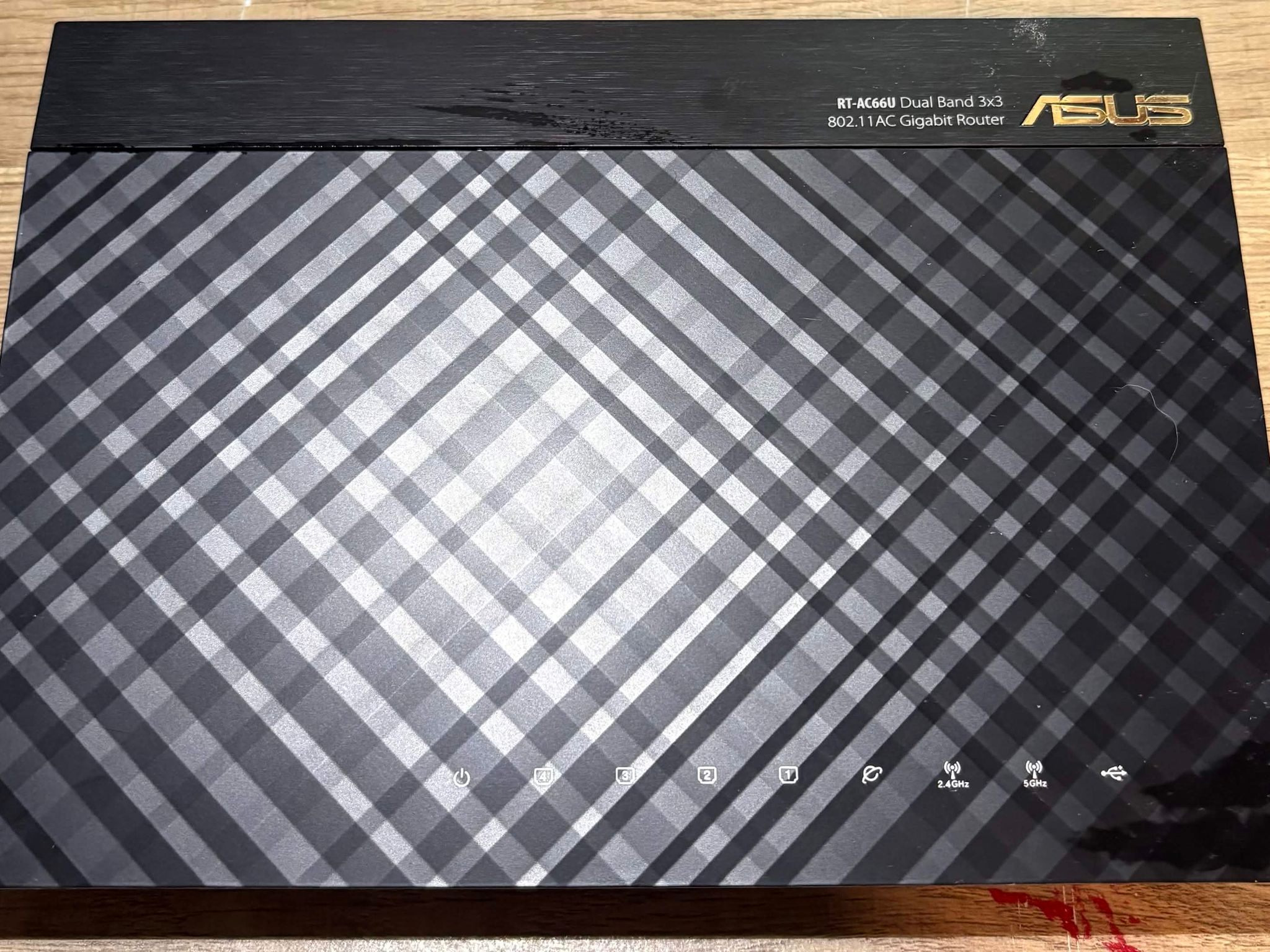 ASUS RT-AC66U Dual Band AC1750 Gigabit WiFi Router | Power Adapter & Antennas Included (ED)