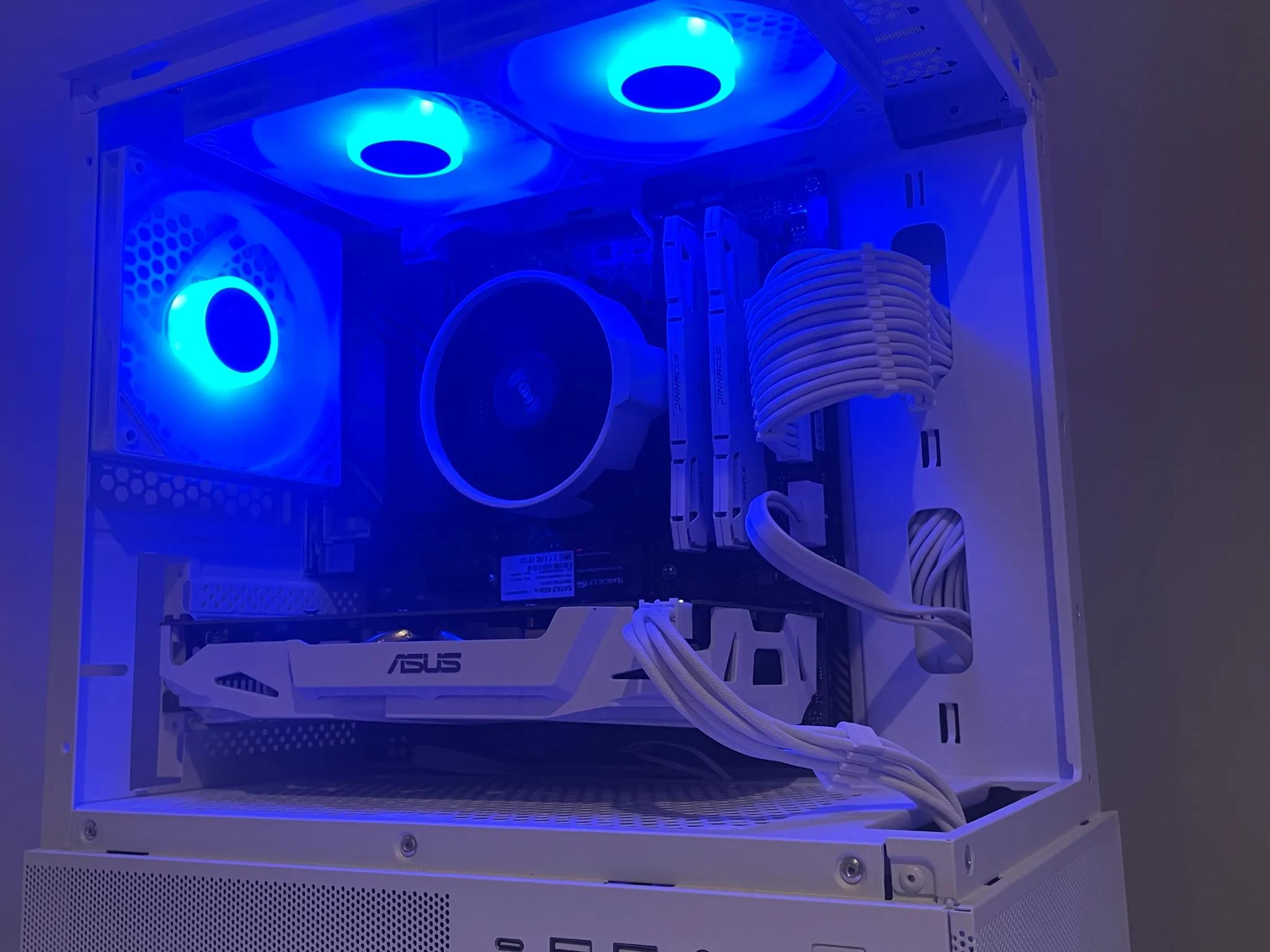 White Custom Gaming PC, Ryzen 5 5500, GTX 1060 6GB, 1TB Nvme, 16 GB RAM