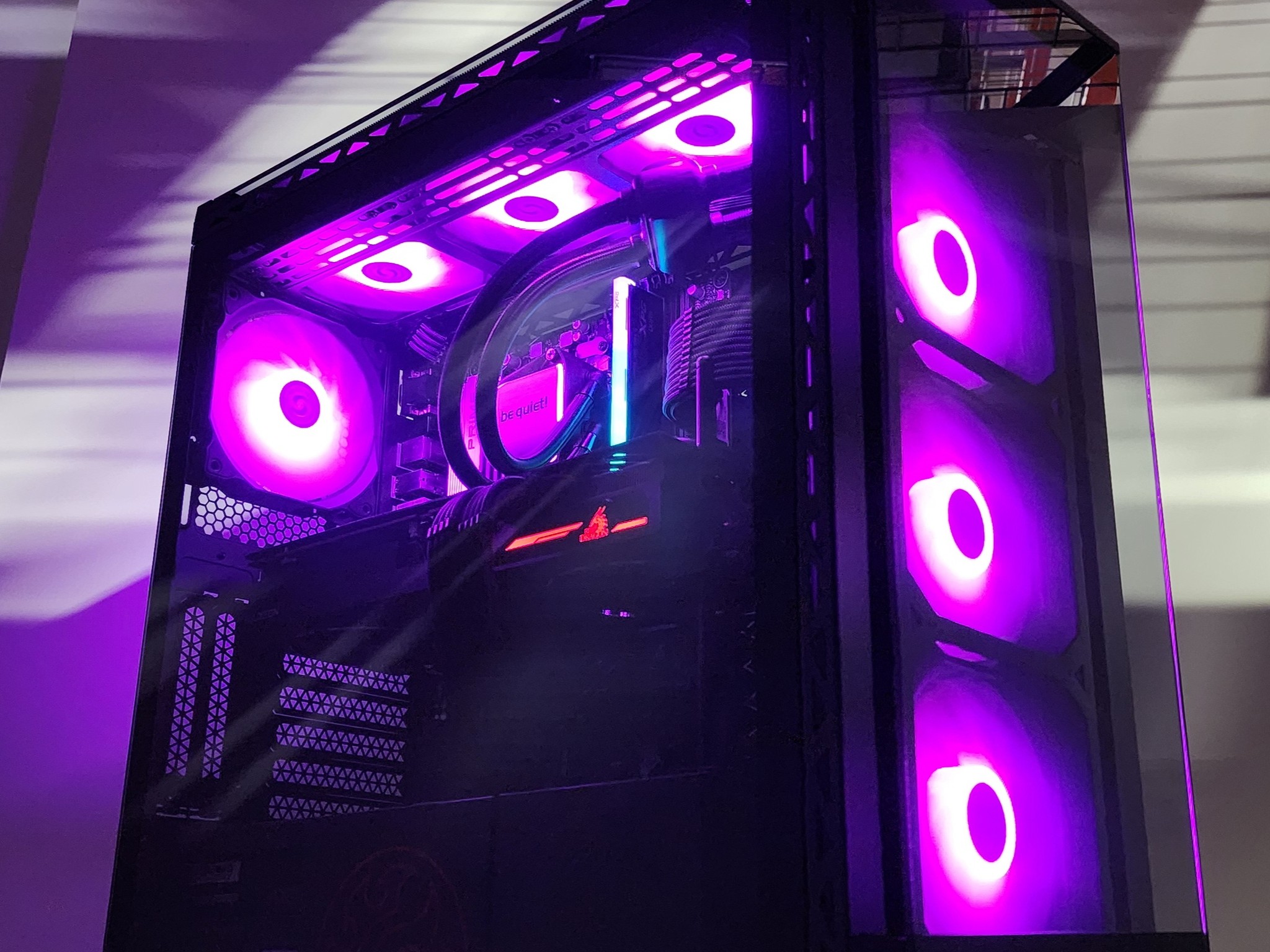 Gaming PC Ryzen 7 9700X 16GB RAM 1TB SSD RX 6800 XT 16GB Windows 11 Computer