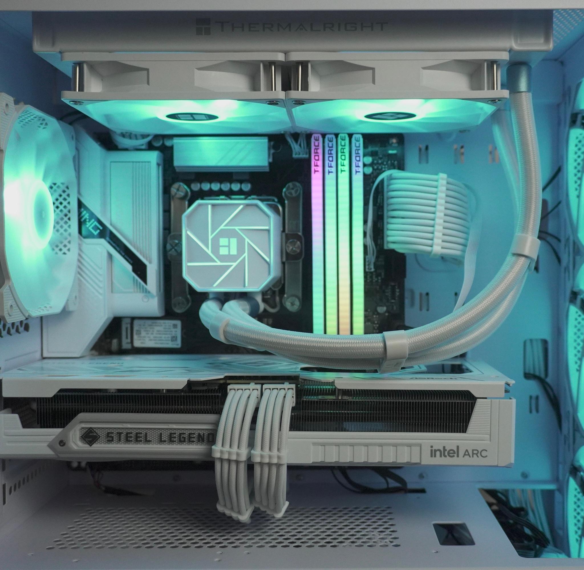 Whiteout Gaming PC | Arc B580 12GB, Core i5-14400F, 32GB DDR4-3200, 512GB NVMe