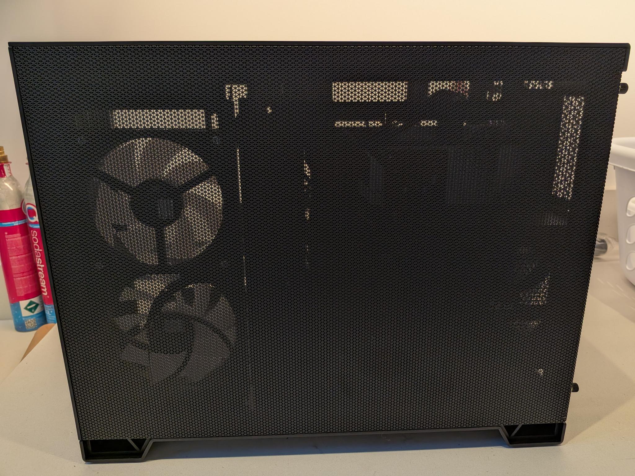 1440p Cube Rex - Radeon RX 7700 XT, Ryzen 5 7600, 32 GB DDR5 RAM, 2 TB Gen 4 NVME, RGB