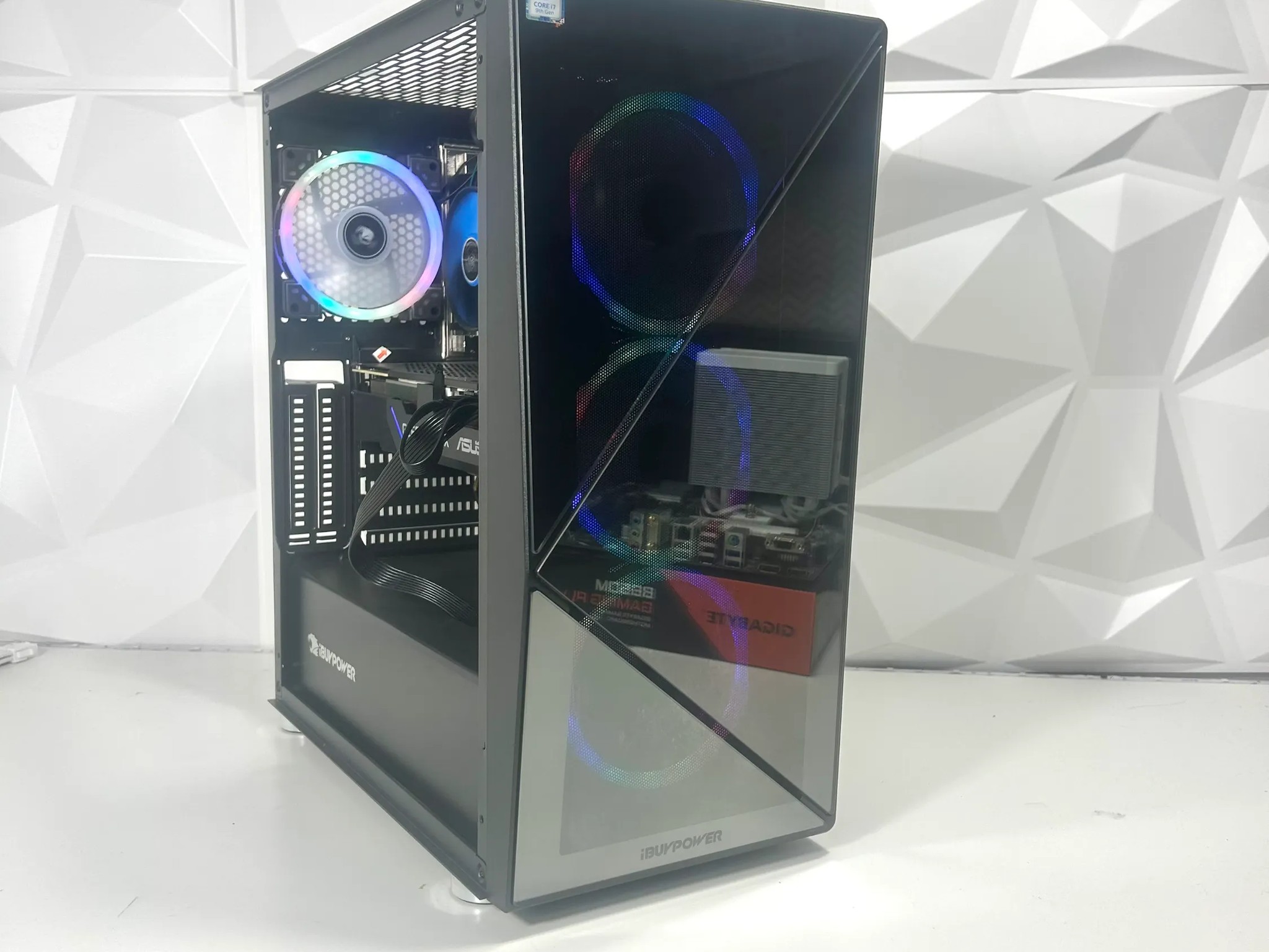 🧊//Twilight Peak// -Intel Core i7 9700F, RTX 2070 Super 8GB, 16GB, 512GB SSD🥶🧊