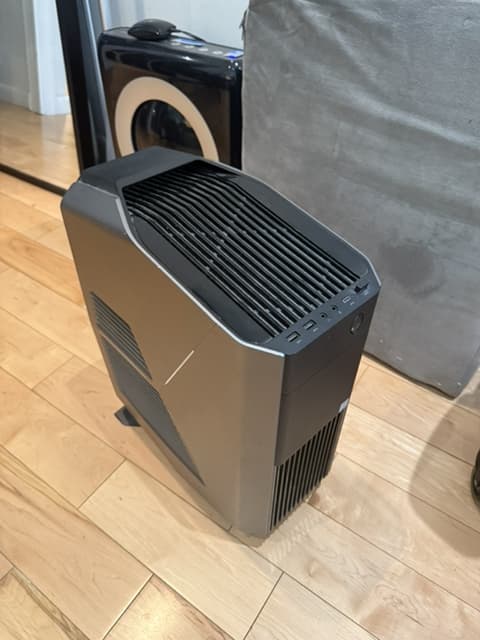 Dell Alienware Aurora R7 Gaming Desktop PC Intel Core i7 16GB RAM 1TB HDD