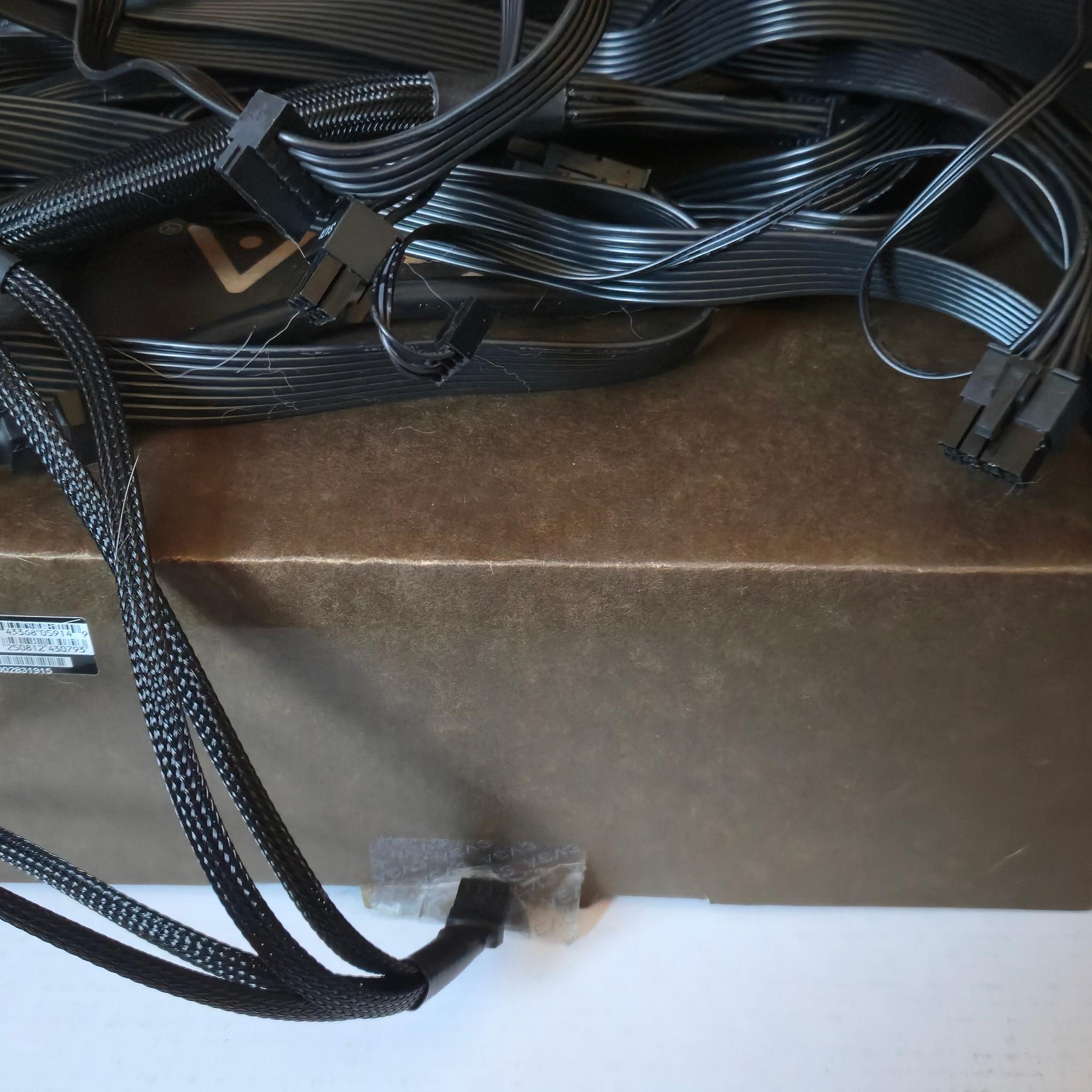 Copy of EVGA 1000 p3