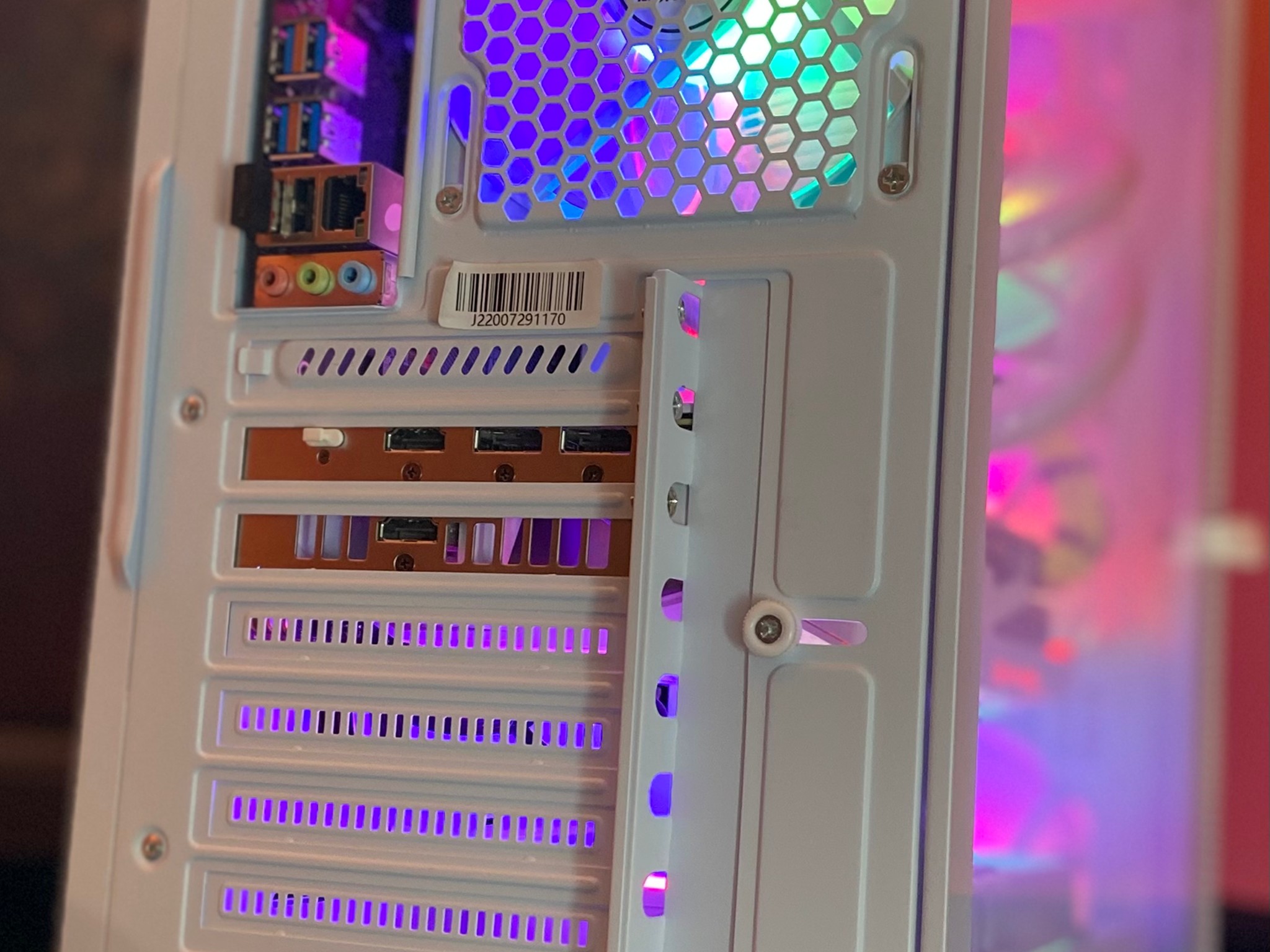 ASUS Rog Strix RTX 2080TI-Ryzen 5 5600X-16GB Corsair Vengeance RAM-1TB M.2 NVMe SSD-Windows 11 