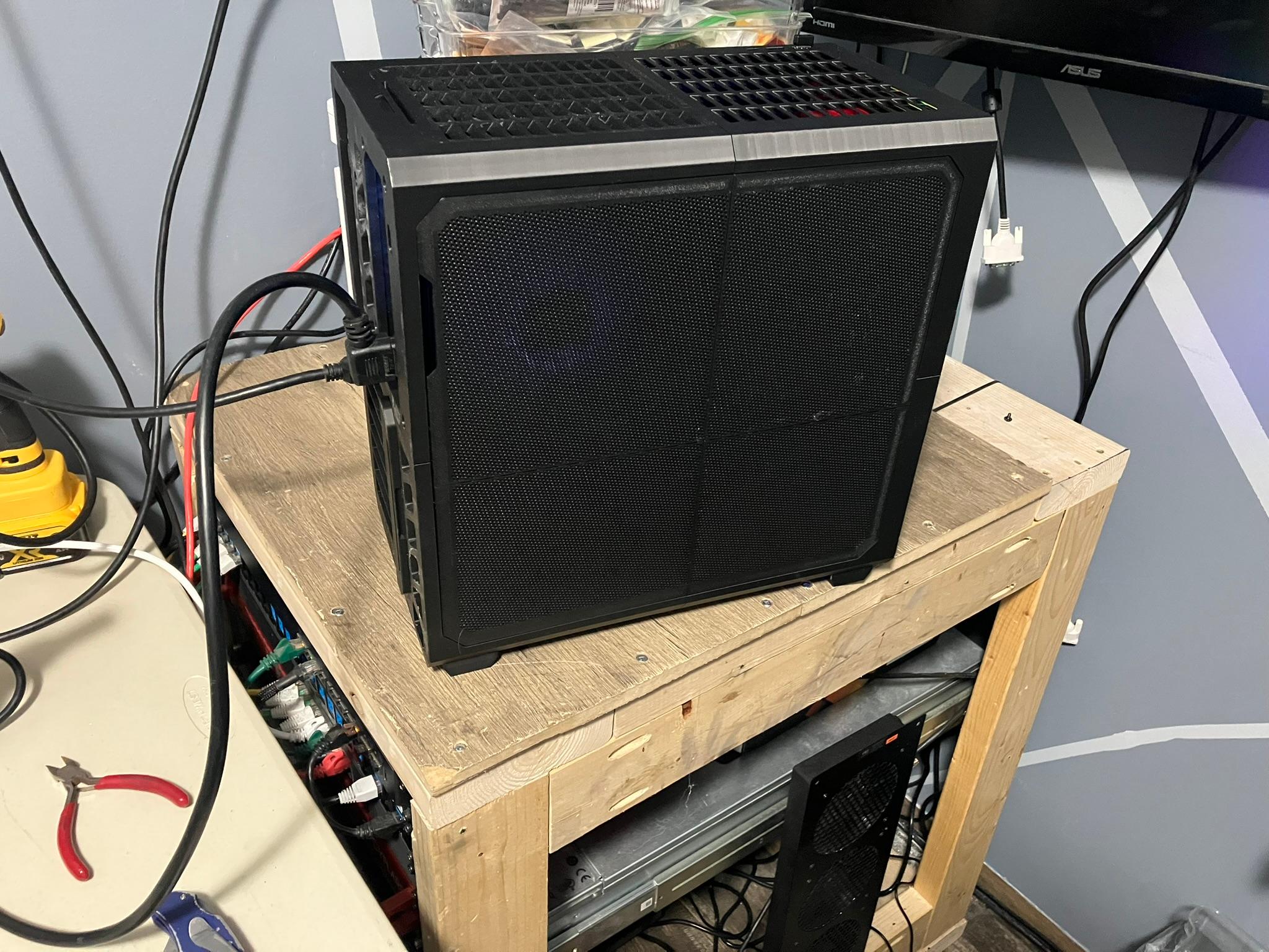Six Core | i5-9600 | RX 580 | 8 GB Ram | 128 GB SSD | 2 x 1 TB Game HDD | 750W PSU | Win 11 Pro