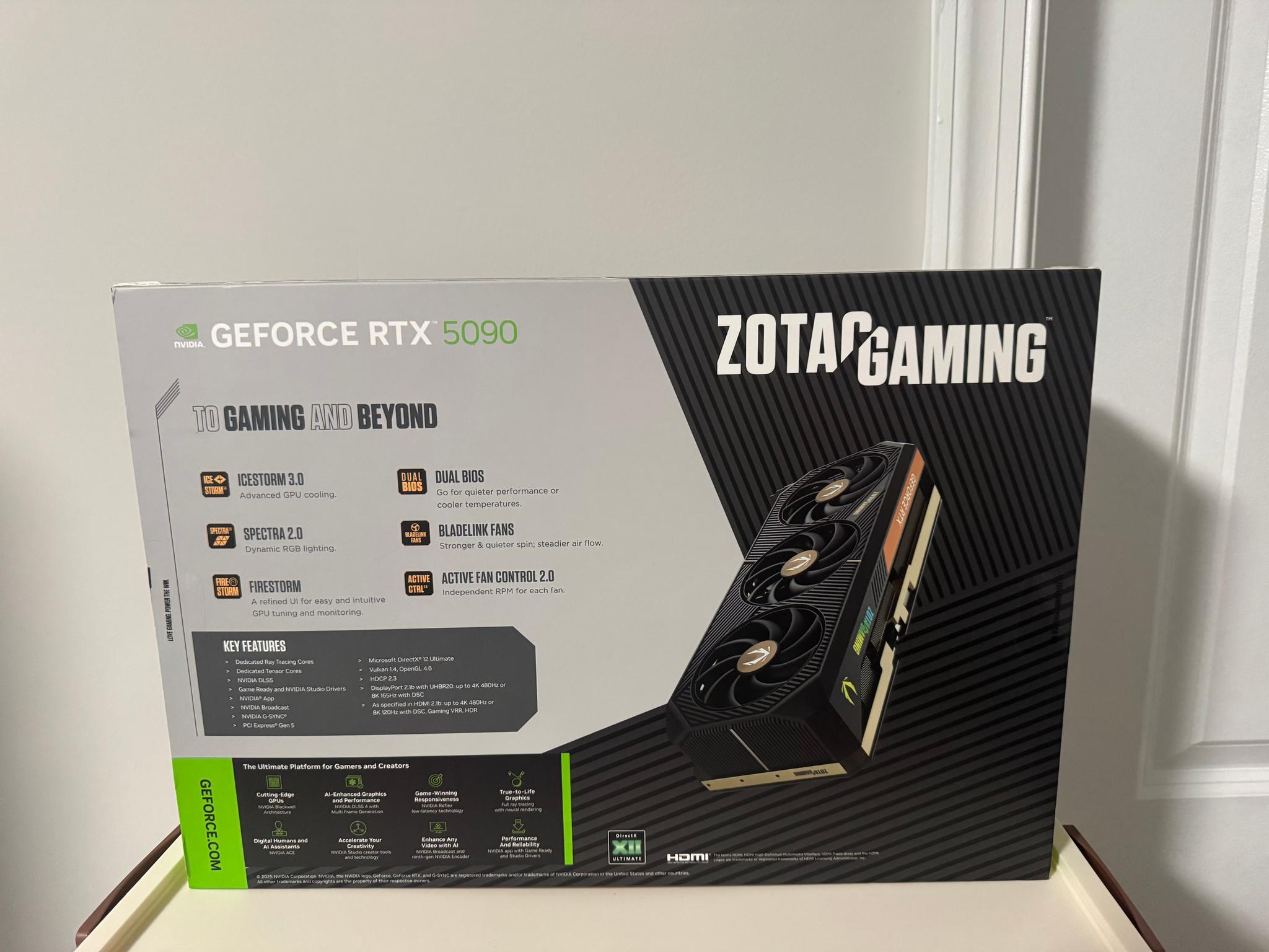 ZOTAC GAMING GeForce RTX 5090 SOLID OC - Image 4