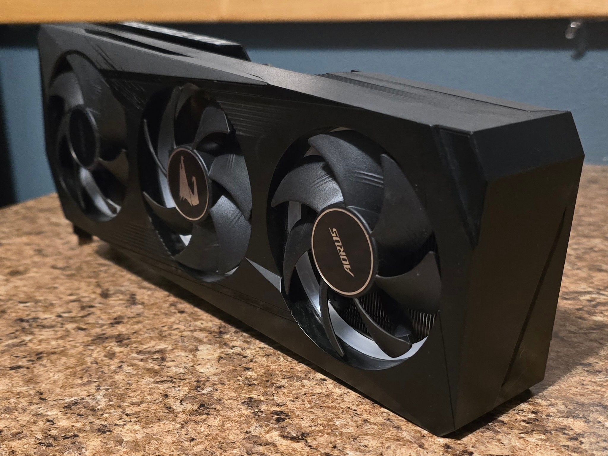 AORUS GeForce RTX 3060 Ti ELITE