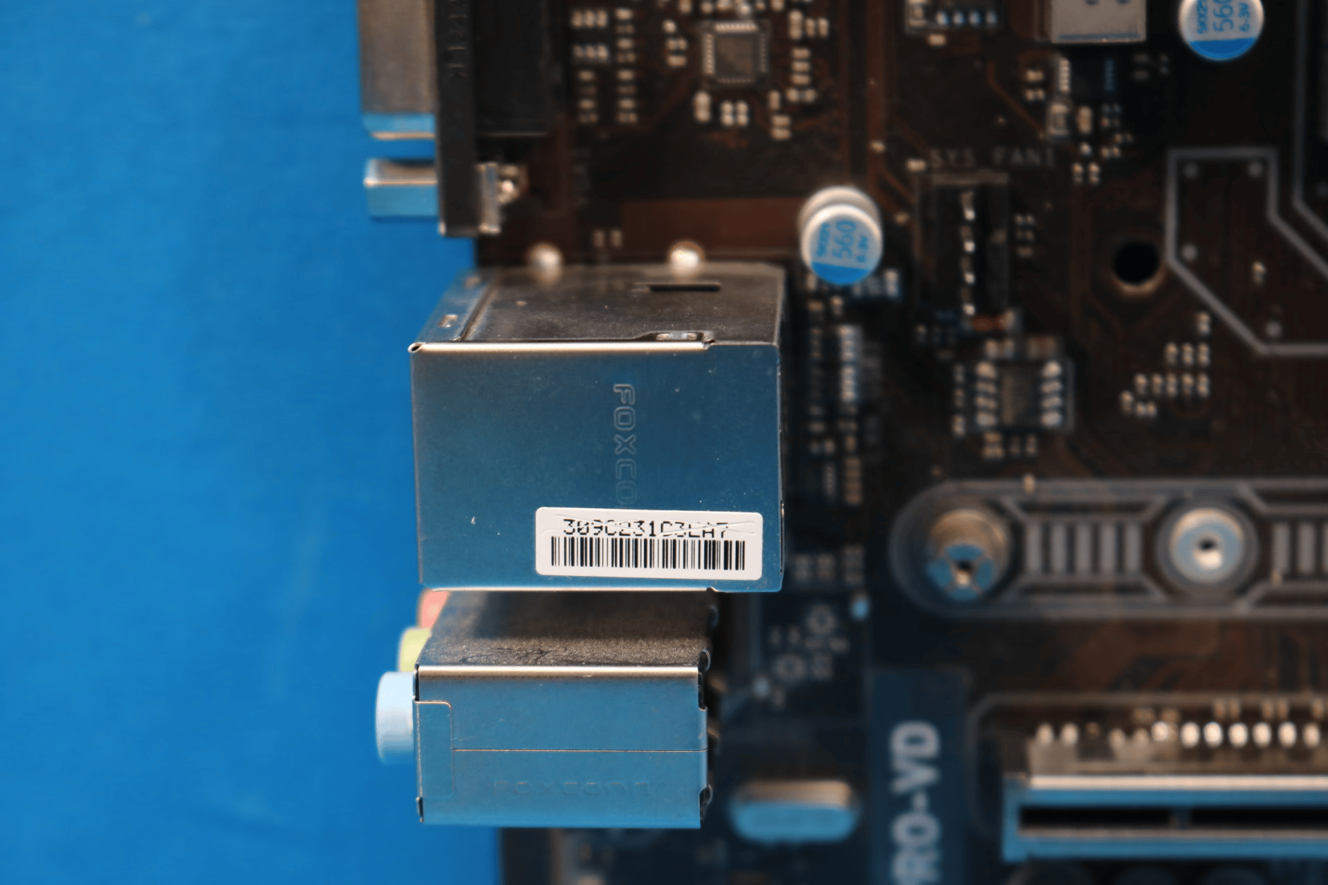 MSI B250M PRO-VD Intel LGA1151/Socket H4 DDR4 MicroATX Desktop Motherboard No I/O Shield