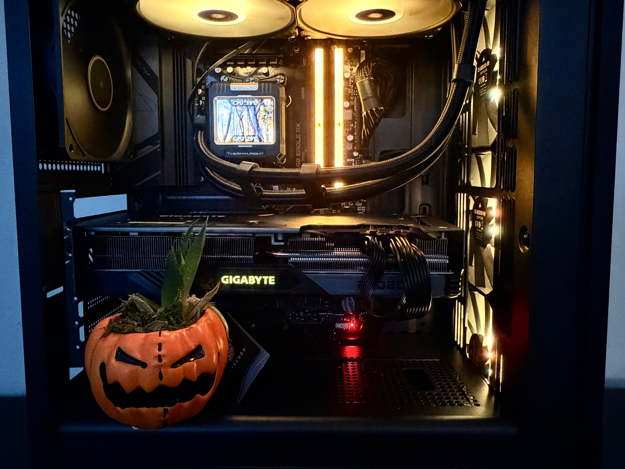 🌰 Walnut Craze | Ryzen 9 7900X CPU | Radeon 7800XT 16GB GPU | 32GB DDR5 RAM | 1TB SSD Storage 🌰