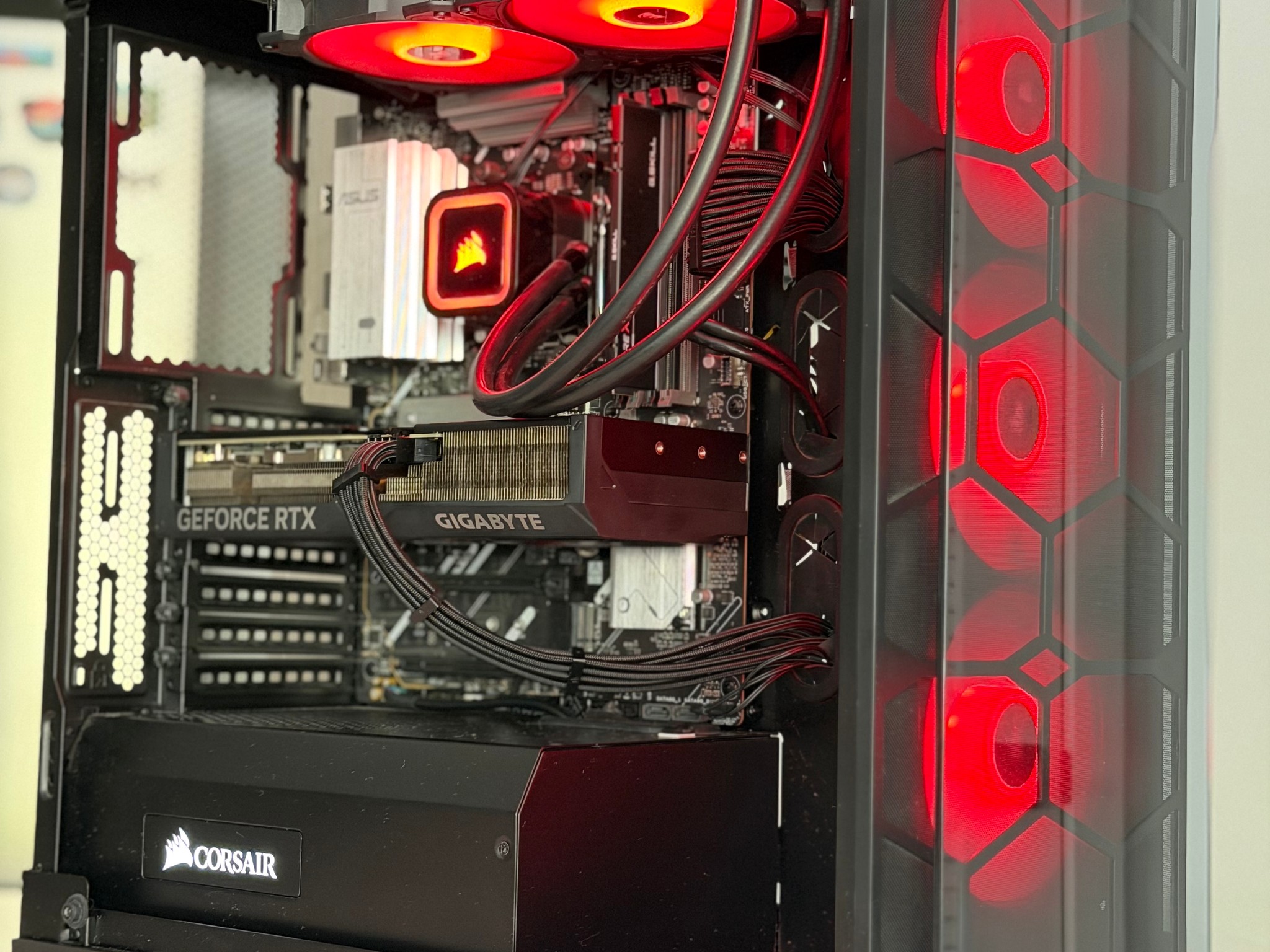 Gaming PC | RTX 4070 | RYZEN 5 7600X3D | 16GB DDR5 | 1TB SSD | WIFI & BT | WINDOWS 11
