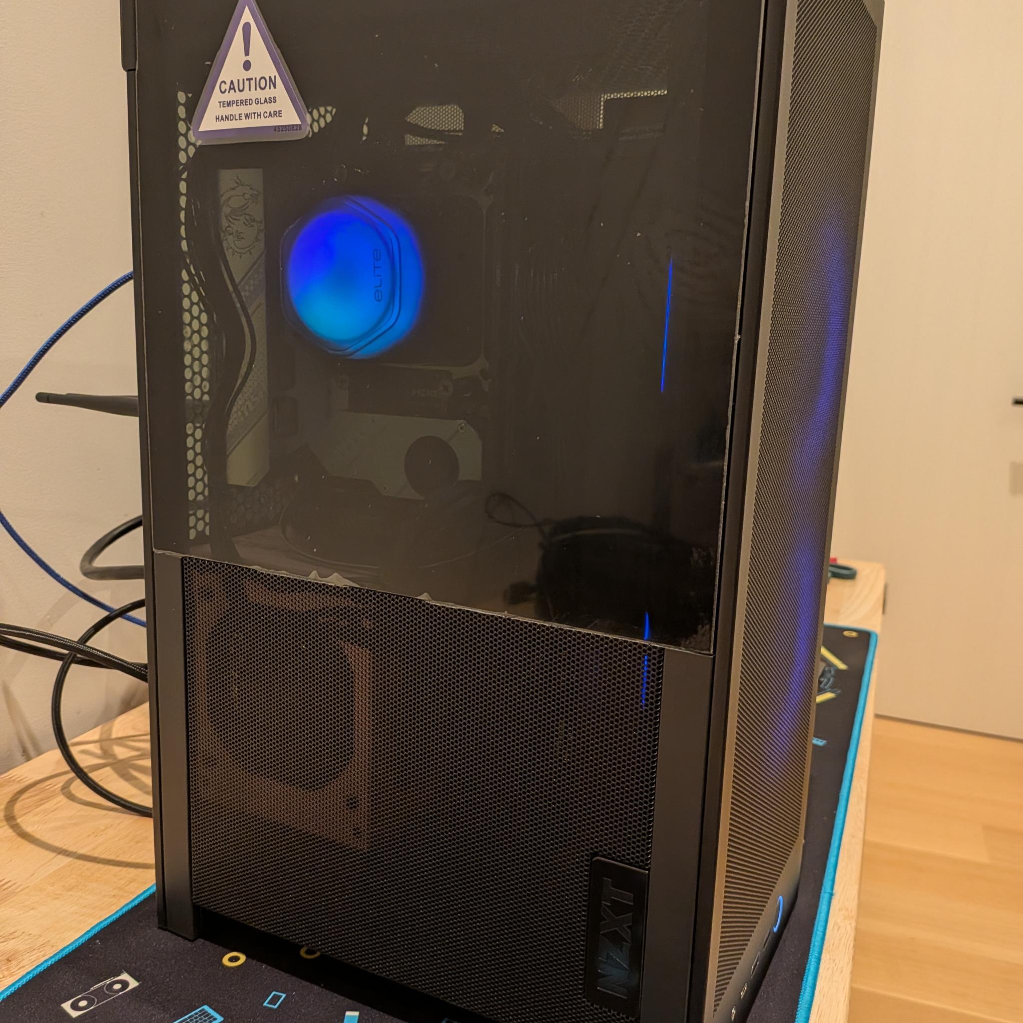 4K Flow - RTX 5070 Ti, Ryzen 9 9900X, 64 GB DDR5, 2 TB Gen 4 NVME, RGB, Liquid Cooled