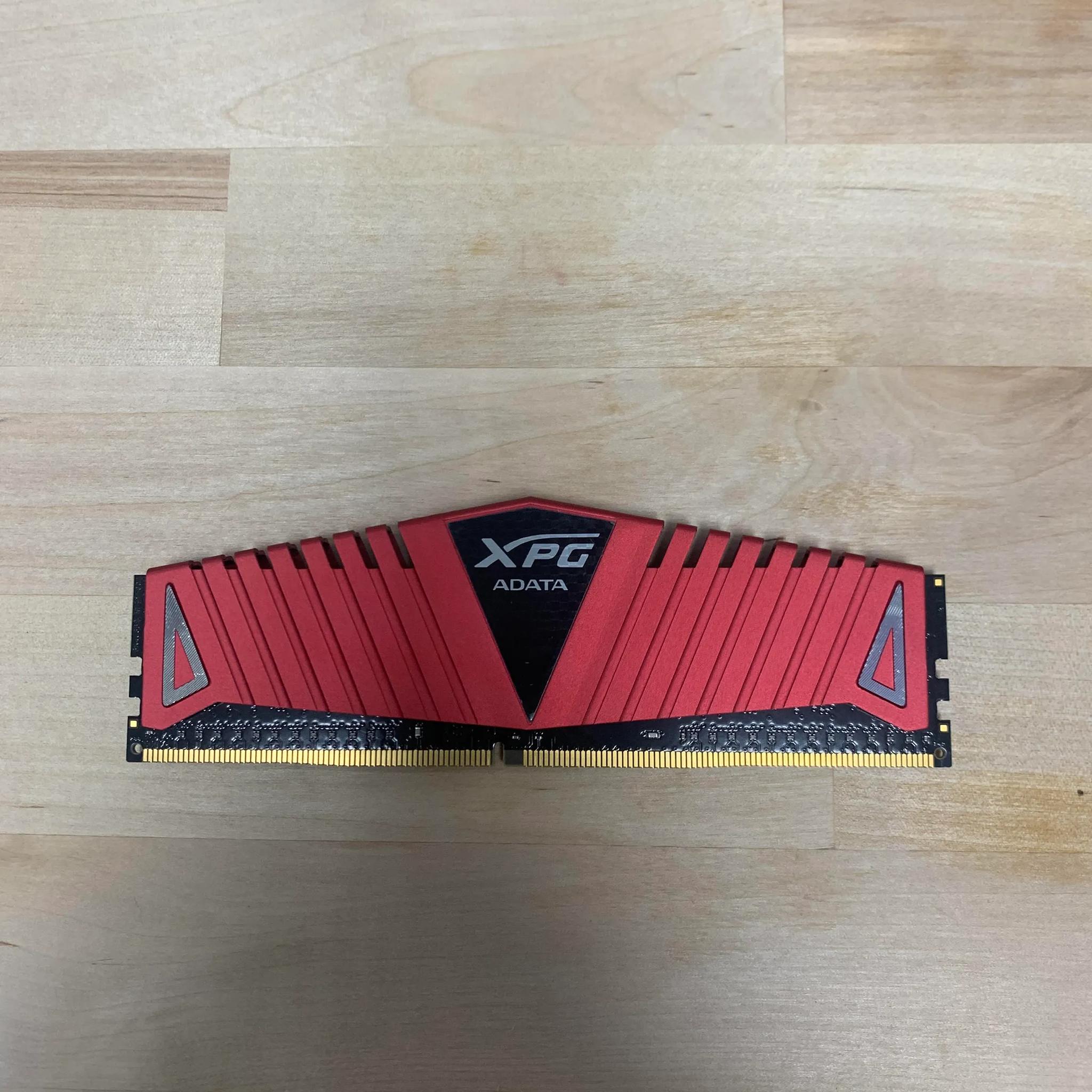 ADATA XPG 8GB DDR4 (1x8) 2400 MHZ CL16