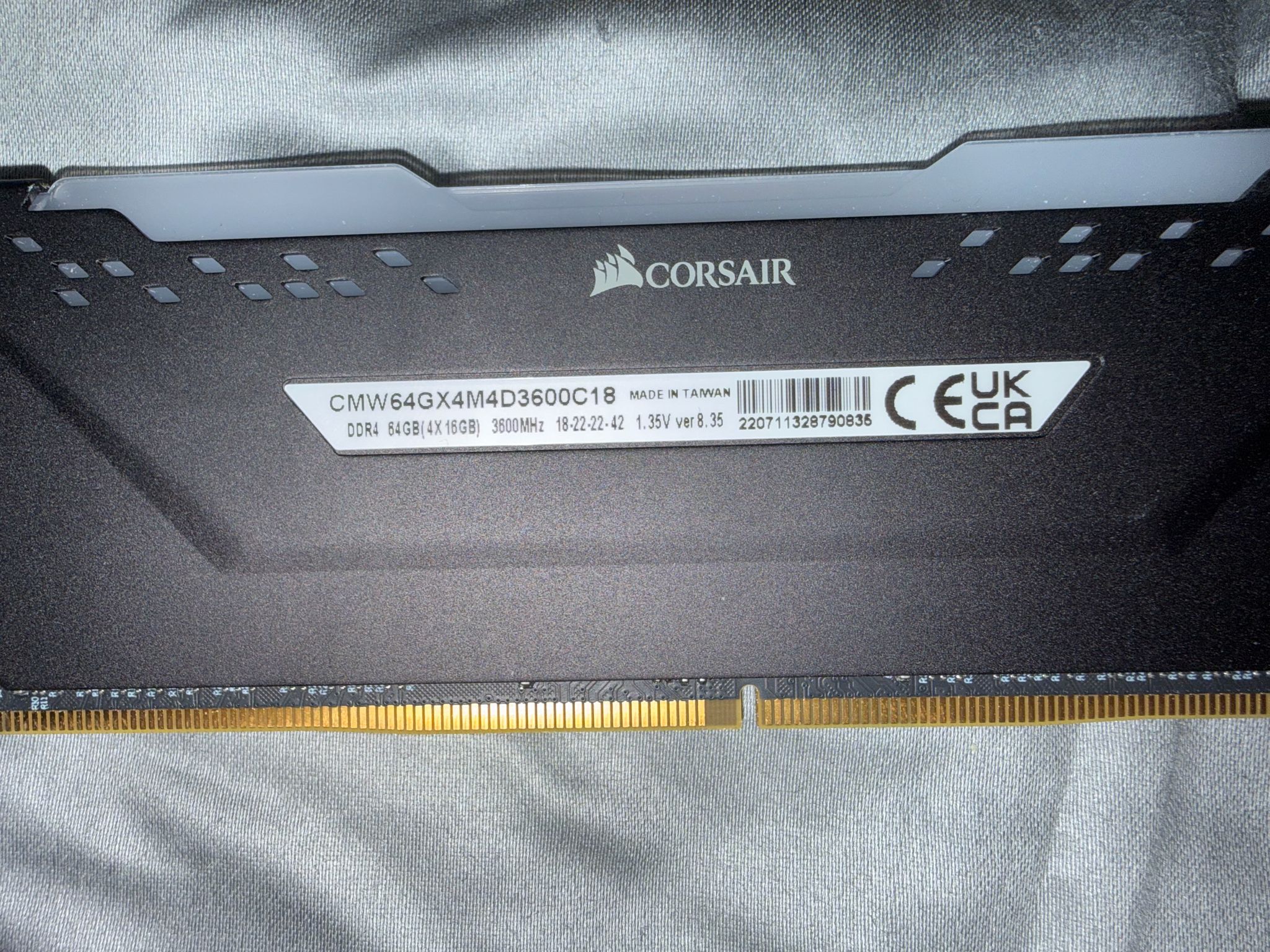 Corsair Vengeance RGB Pro 64GB (4x16GB) DDR4 3600