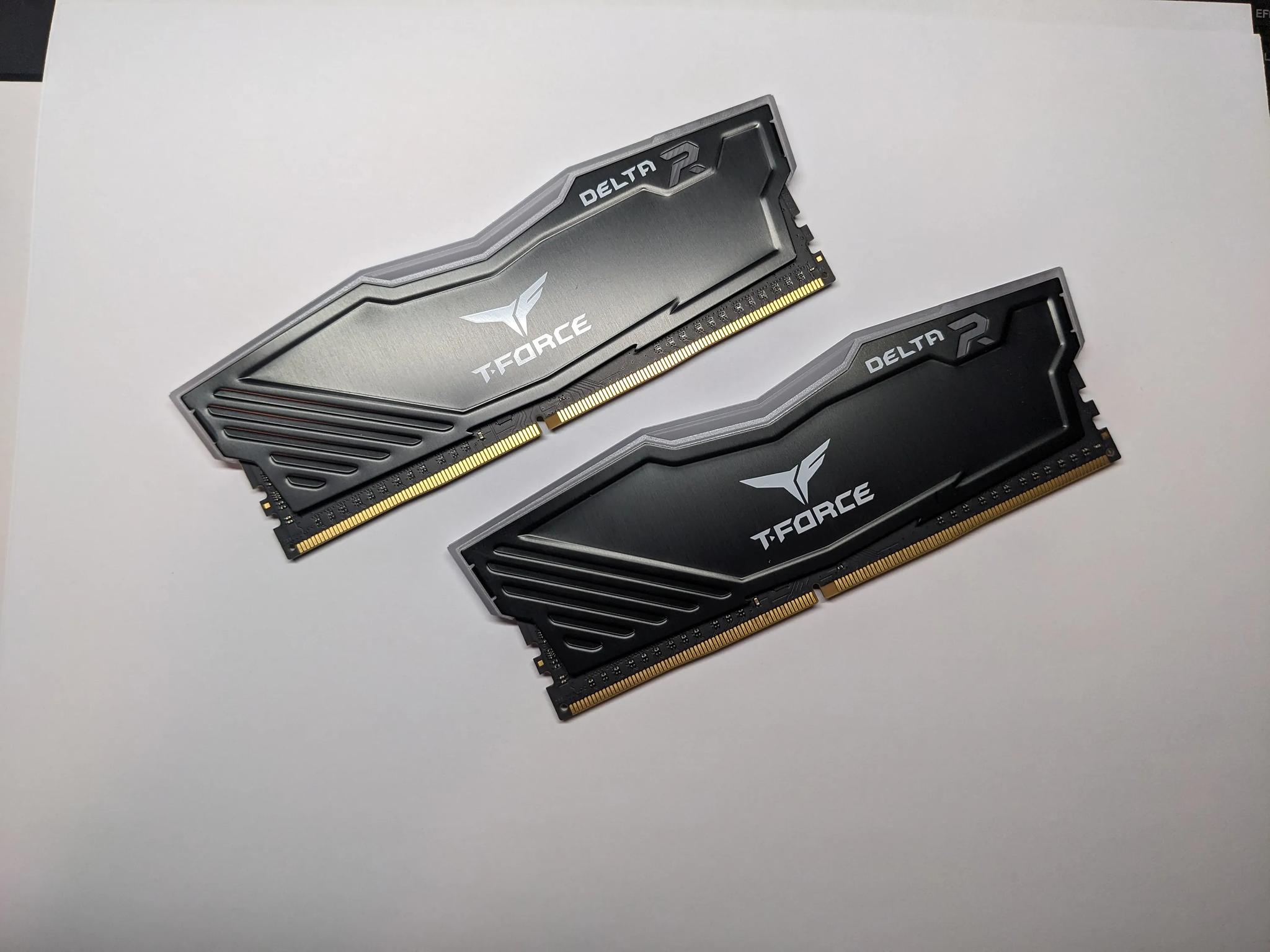 BUNDLE! MSI B660 Tomahawk Wifi DDR4 | RGB DDR4 Ram kit 2x16gb 3200mhz CL16