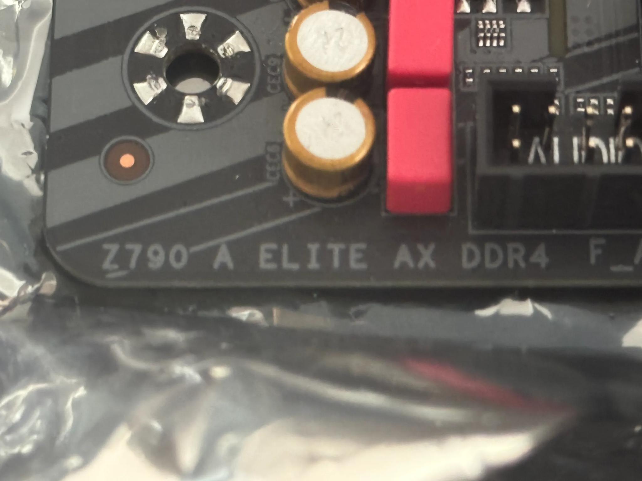 i7-13700K (Never had issues) + Z790 AORUS Elite AX DDR4 + 32GB DDR4