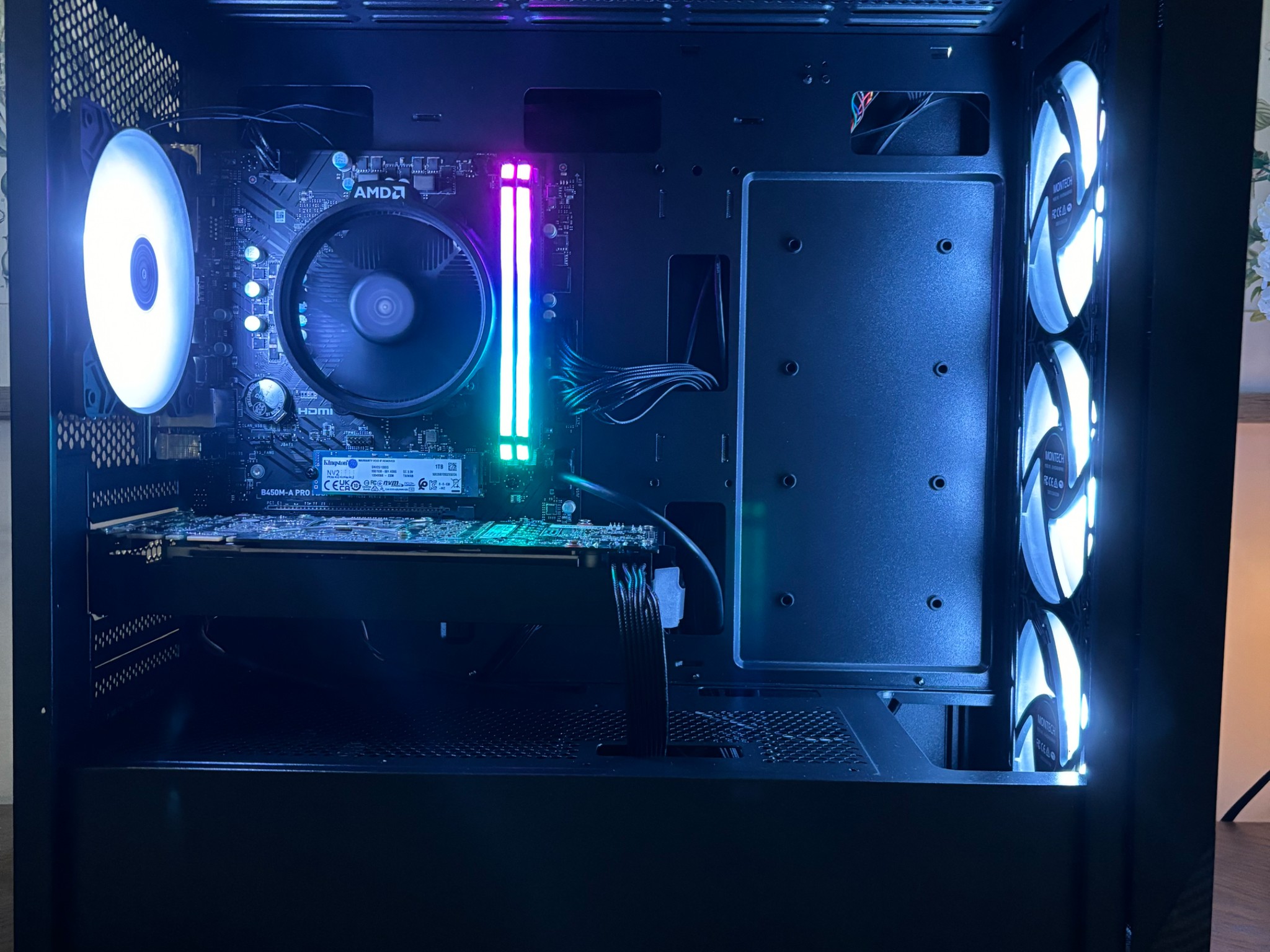 GTX 1080 | Ryzen 5500 | 16GB | 1TB NVMe