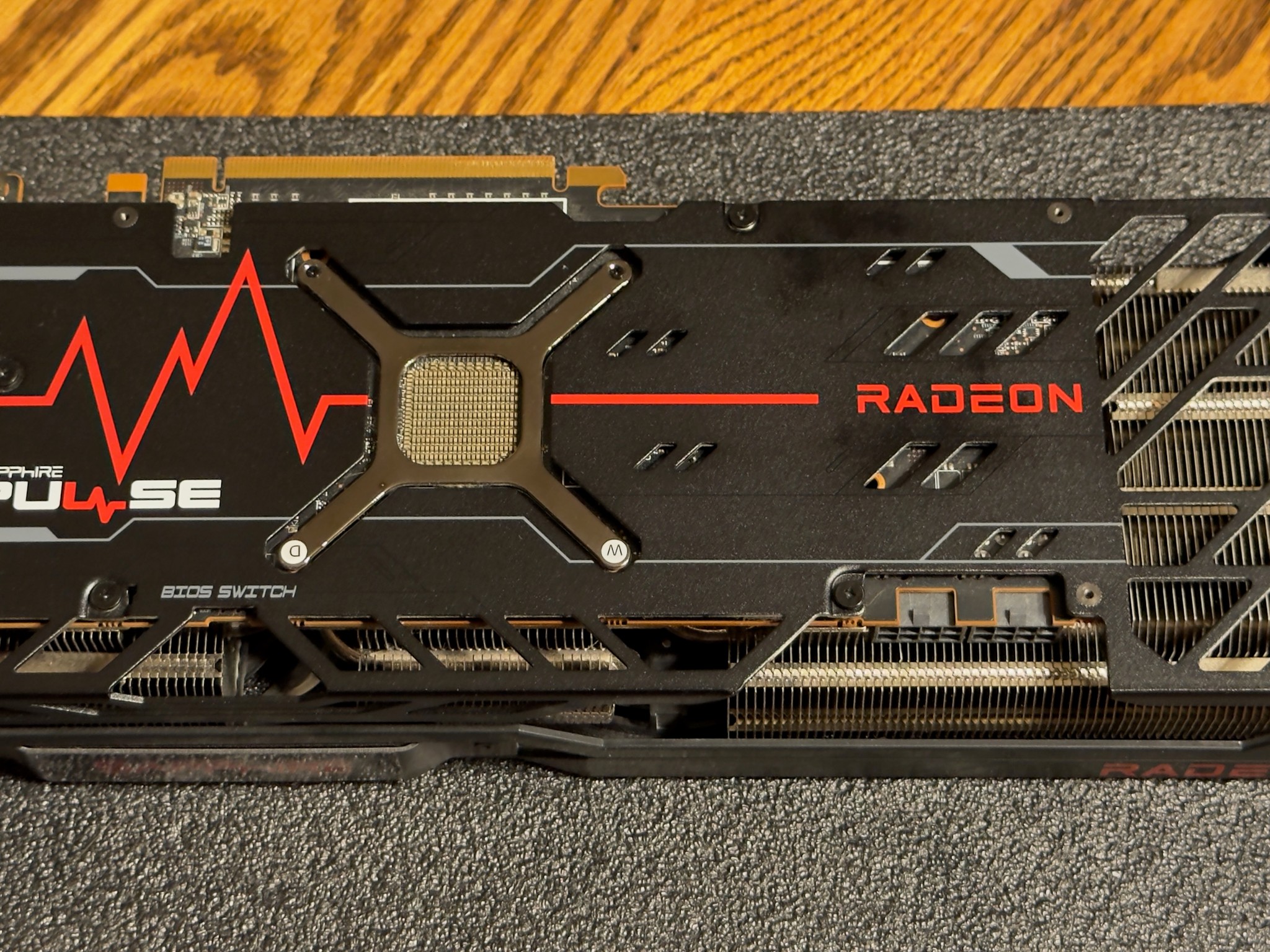 SAPPHIRE PULSE Radeon RX 6800