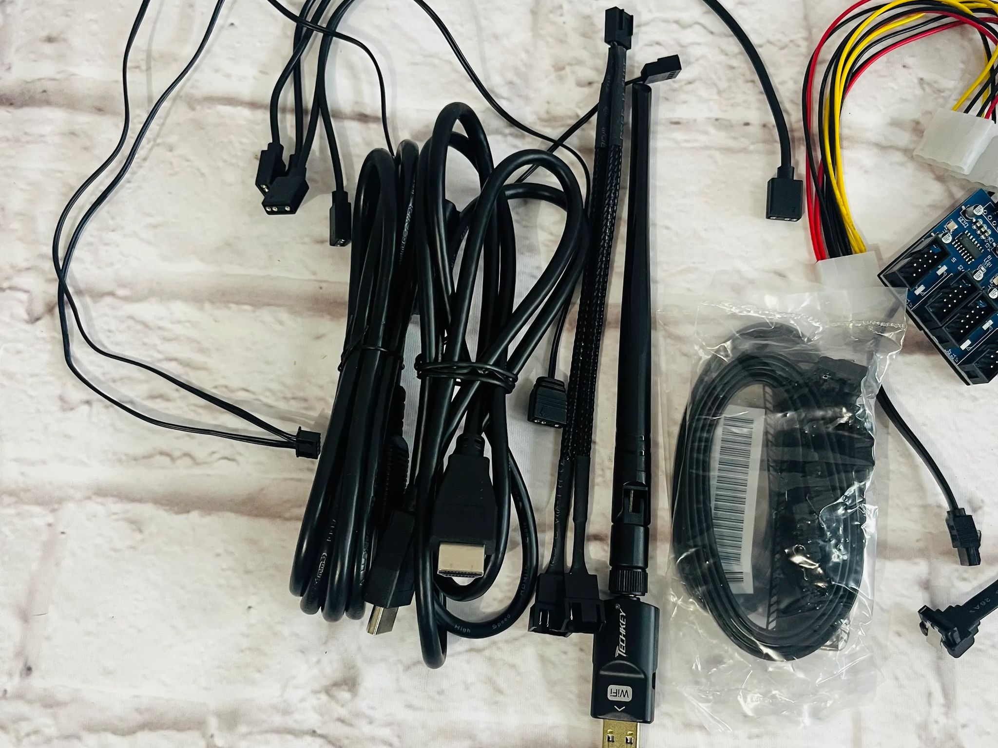 (SEE PICS) Random PC Cables and Accessories/1 WIFI Adaptor