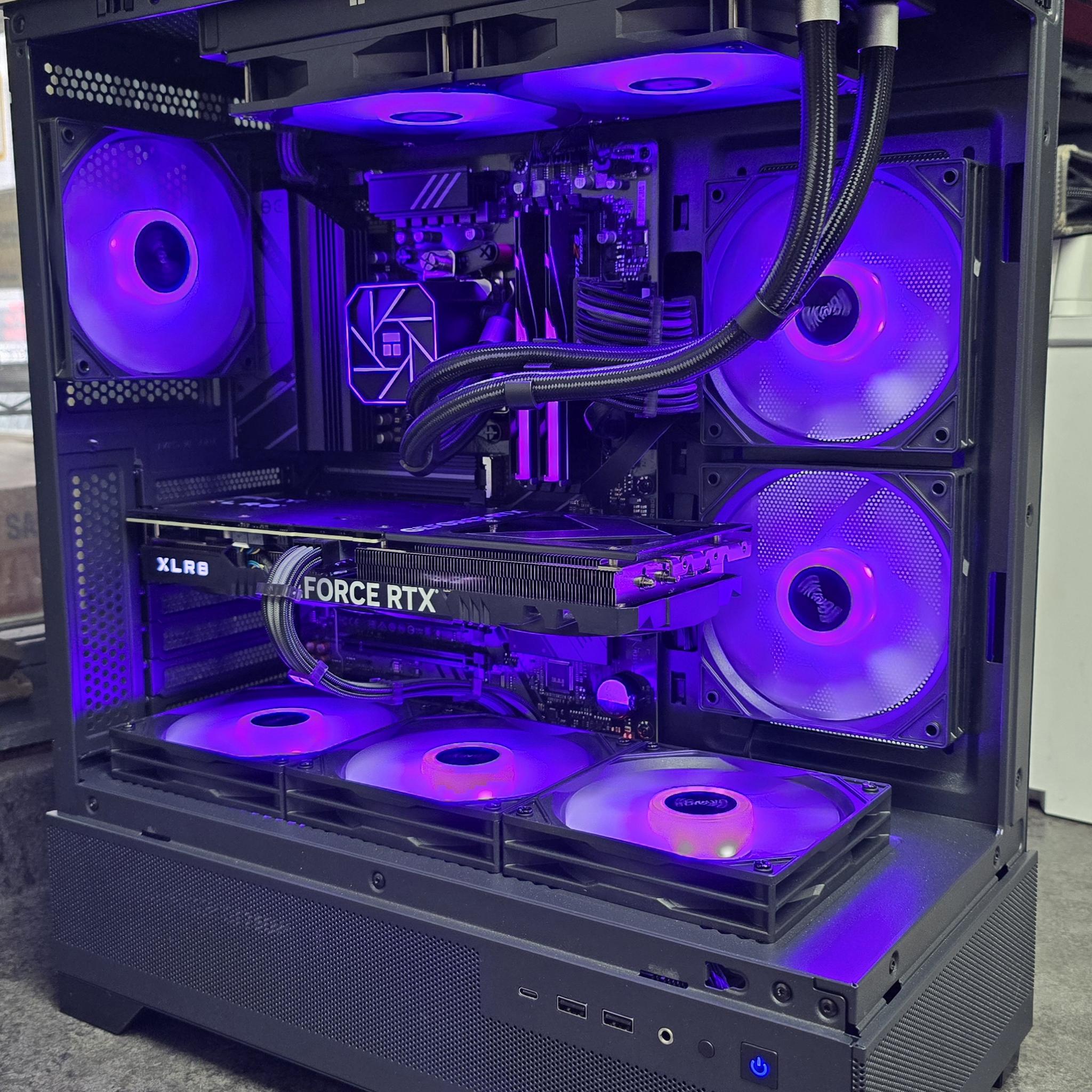 🟣⚫1440P CUSTOM AM5 PC | RTX 4070 OC | RYZEN 5 7500f | 32GB RAM | OKINOS AQUA 7 CASE⚫🟣