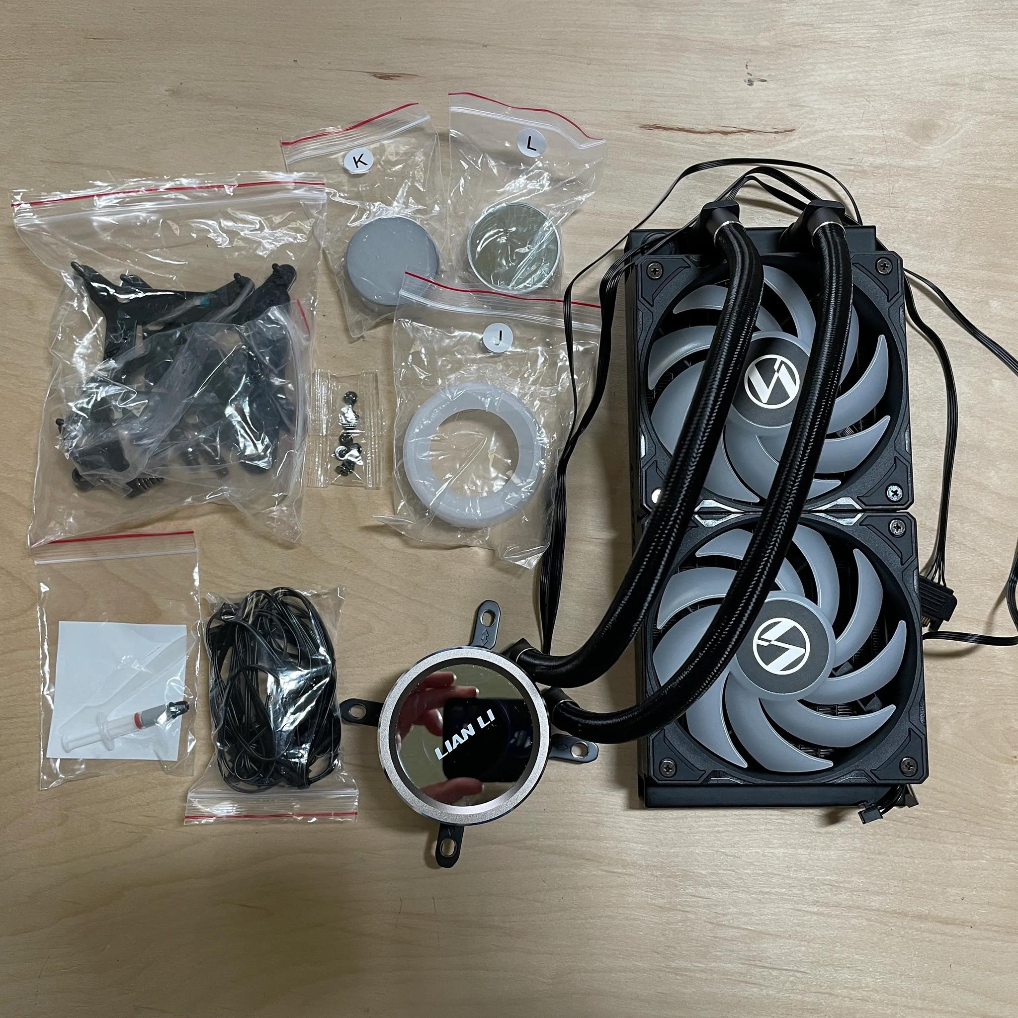 *LIKE NEW* Lian-Li Galahad II Trinity RGB 240 (black)