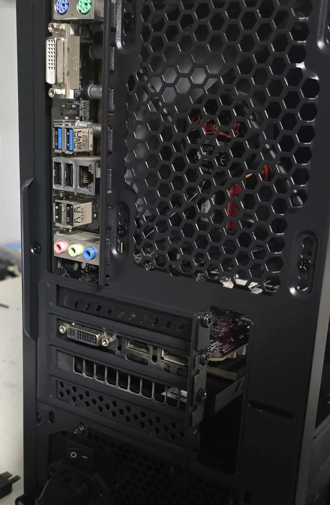 GTX 750 | I3-6100 | 12gb Ram | Ultra Budget eSports Gaming PC