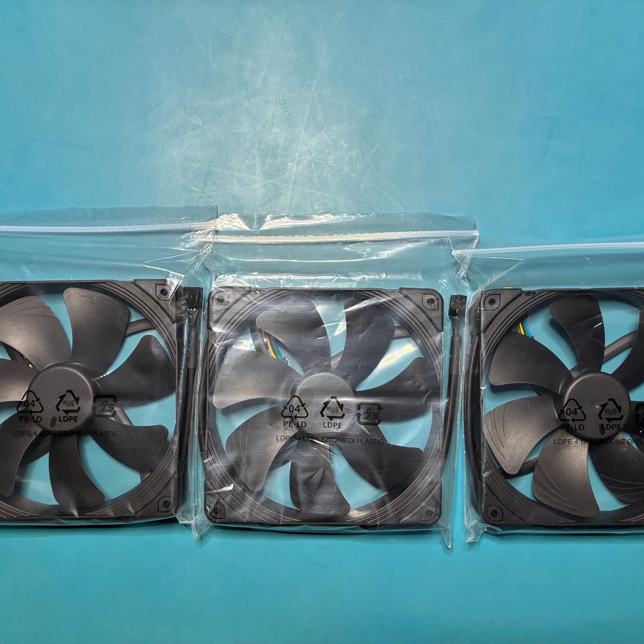 Noctua NF-A14 industrialPPC-2000 IP67 PWM 140mm fans
