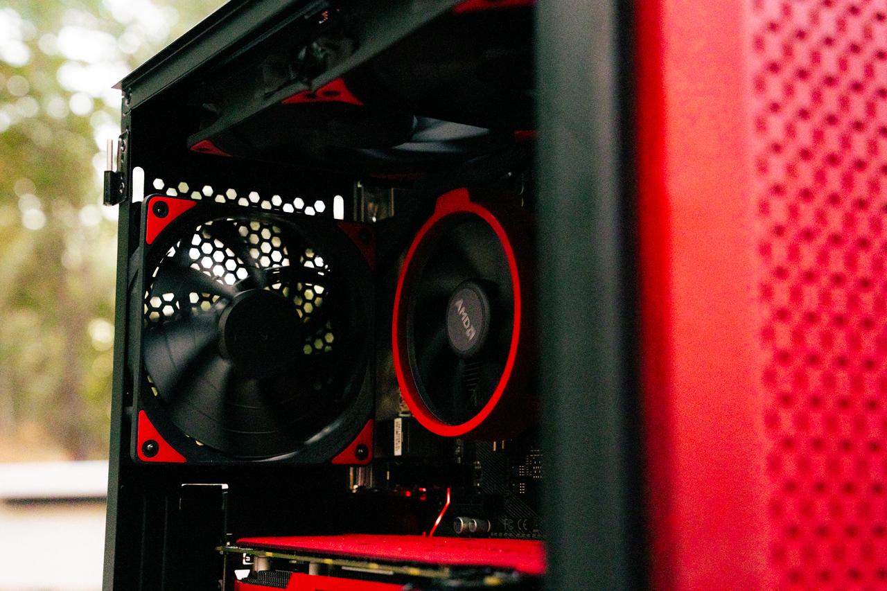 🔥 Budget RGB Gaming PC – Windows 10 Pro | Ryzen 5 2600 | 16GB RAM | GTX 1660 Super | Sata SSD 🚀