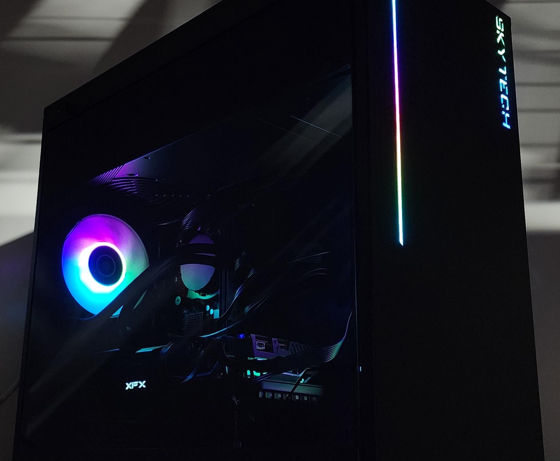 Gaming PC i7-7700 16GB RAM 1TB SSD RX 5700 XT 8GB Windows 11 Computer