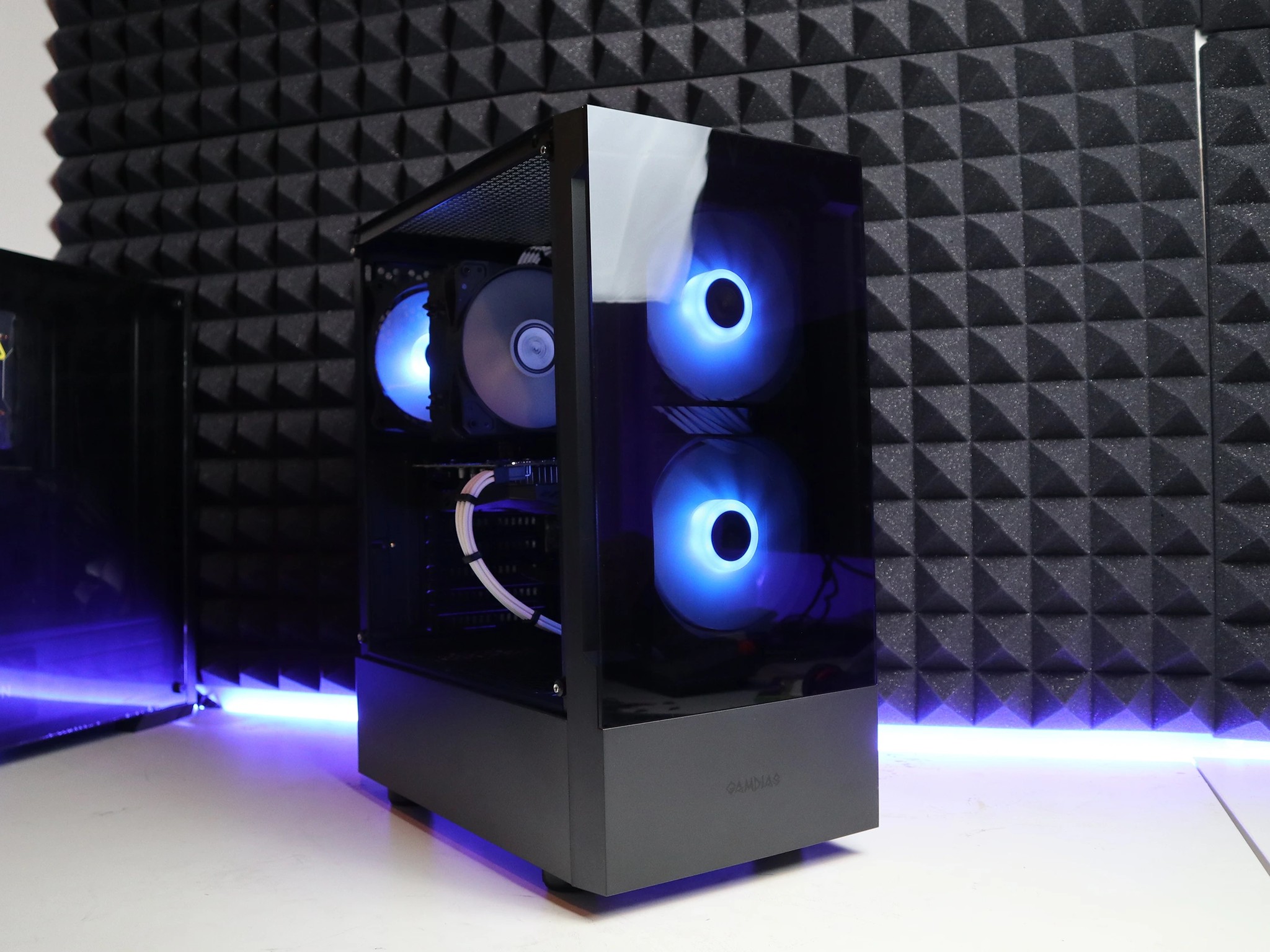 GAMDIAS - Talos E3 Compact Mid Tower PC Case