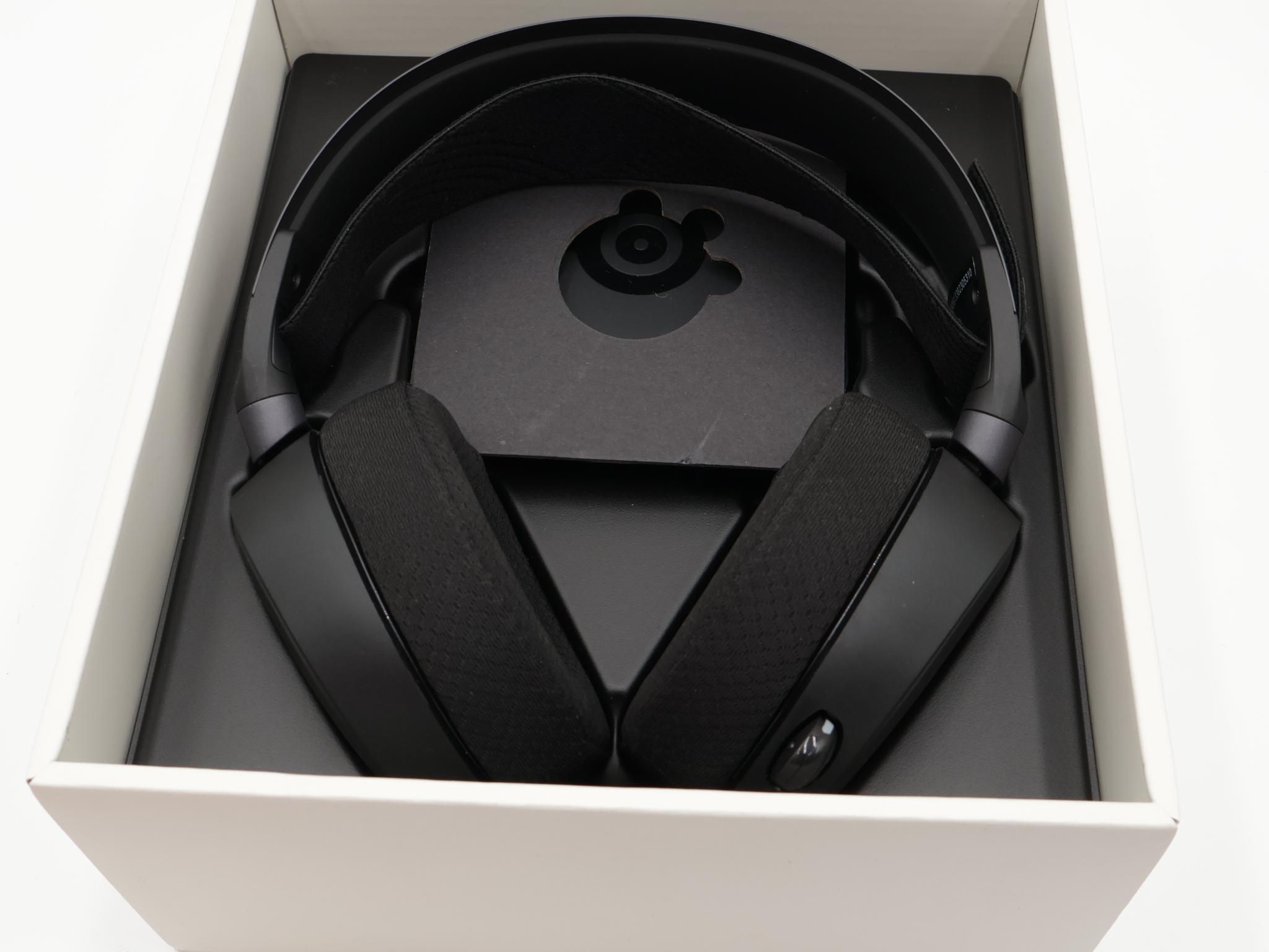 SteelSeries Arctis Pro Wireless Gaming Headset – PC / PS5 –  Refurbished w/ Original Packaging