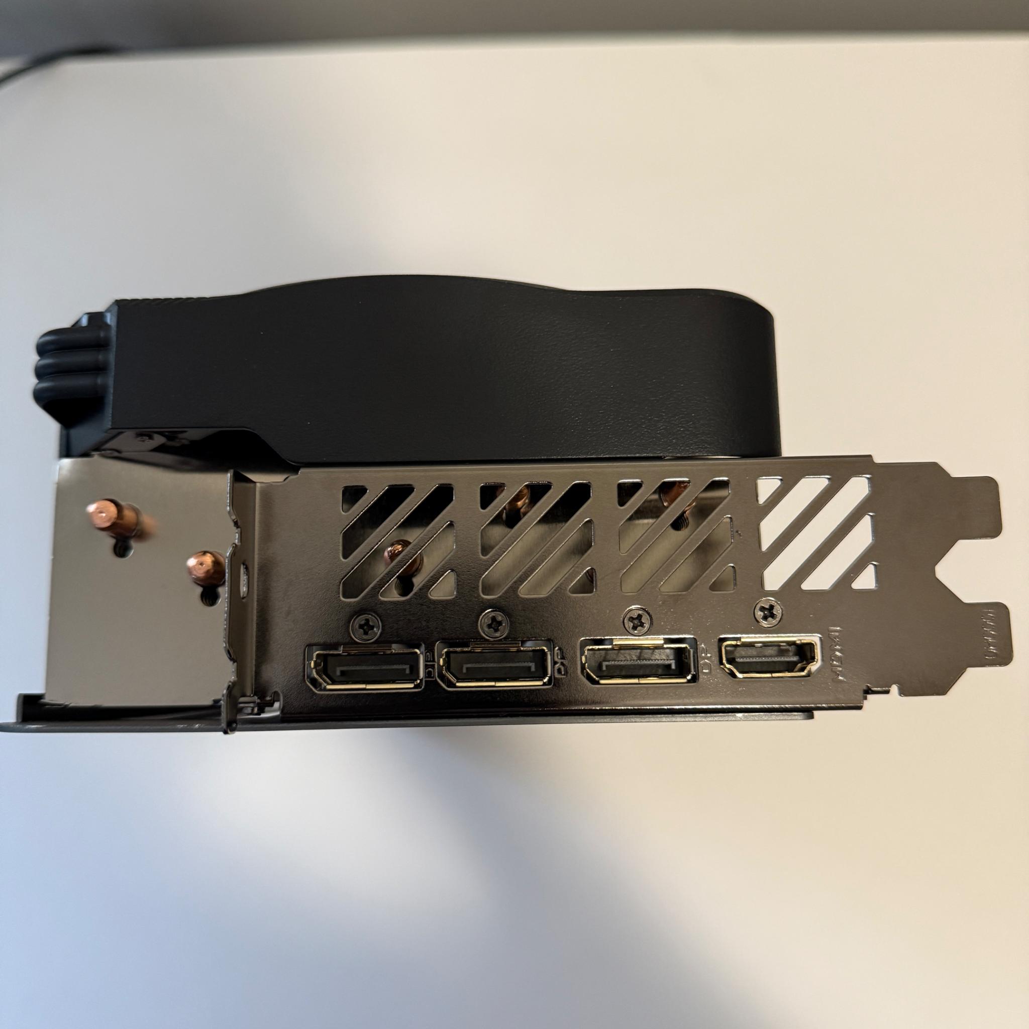 RTX 4080 Super - Gigabyte Gaming OC 16G