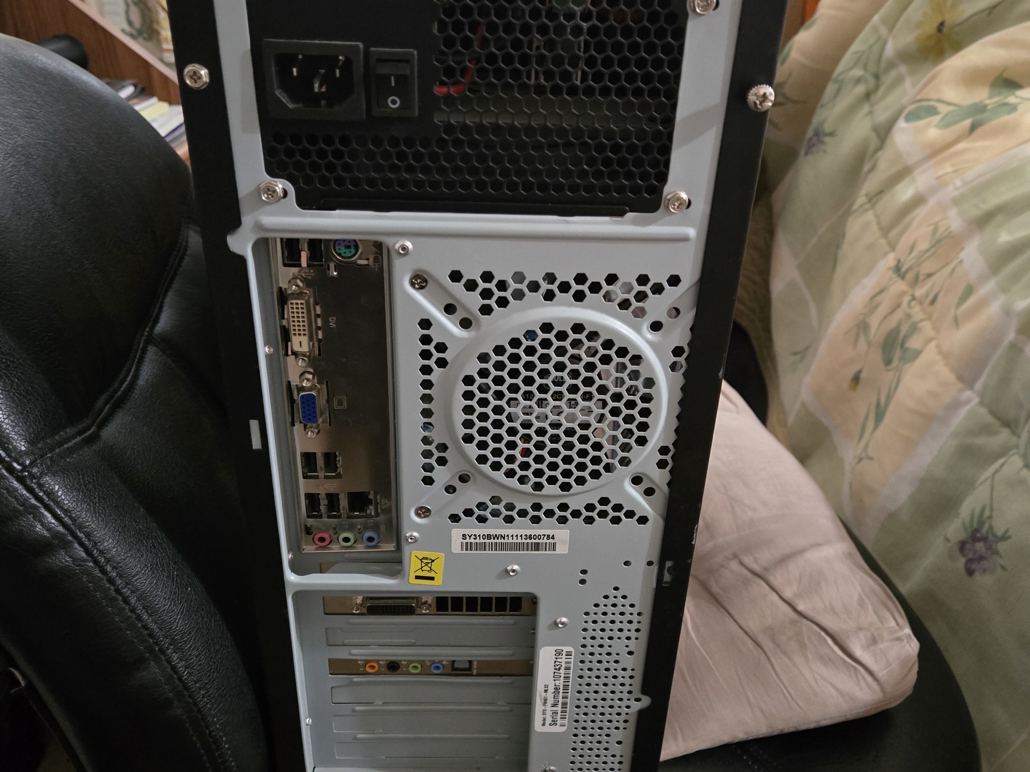 SYX Black and Blue | i5-2320 | Radeon HD 7970 3GB | 16GB DDR3 | 500GB SSD | USB WiFi Module