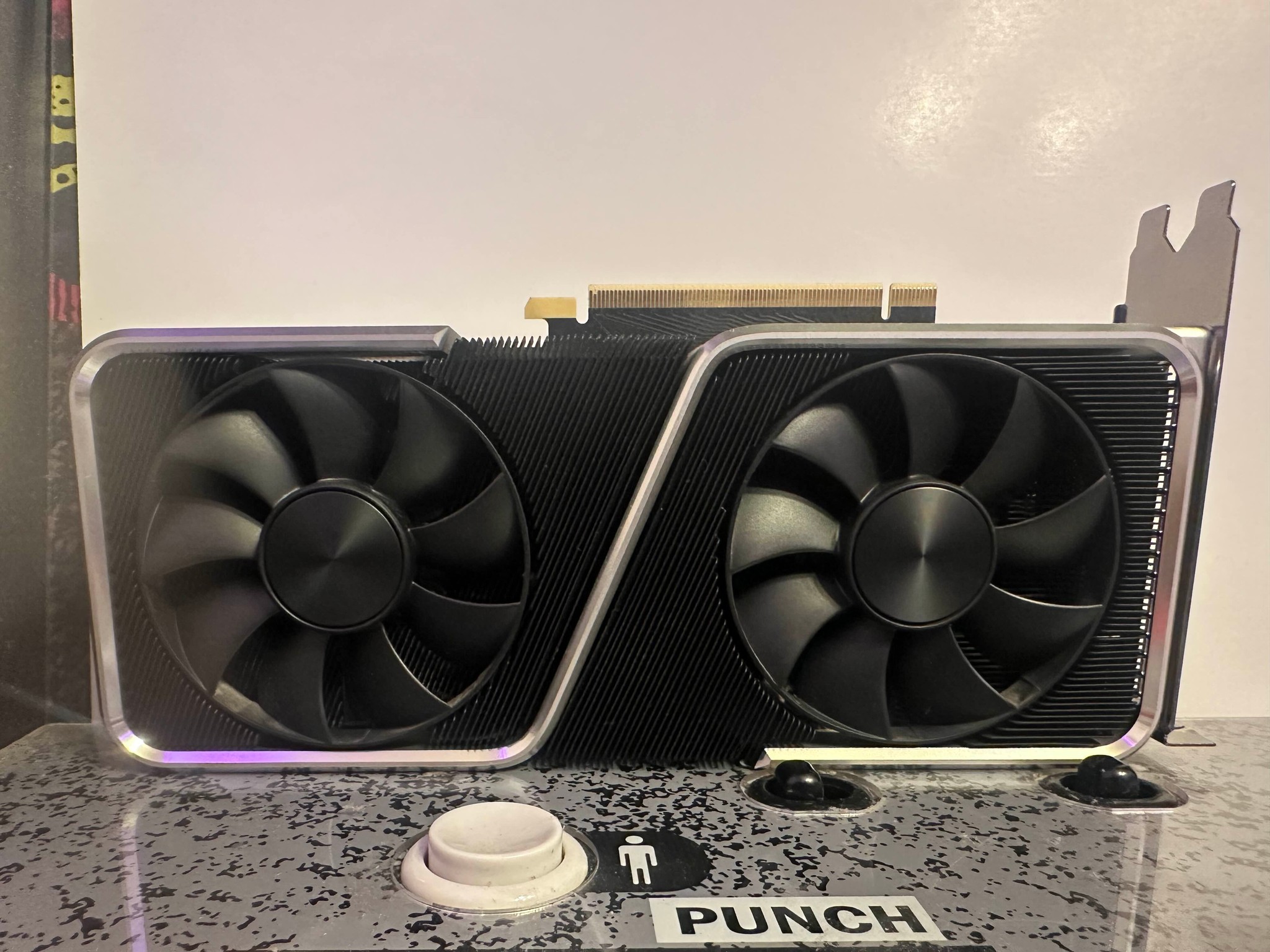 3060ti FOUNDERS EDITION, RYZEN 5 3600, and 16gb DDR4 3200mhz kit