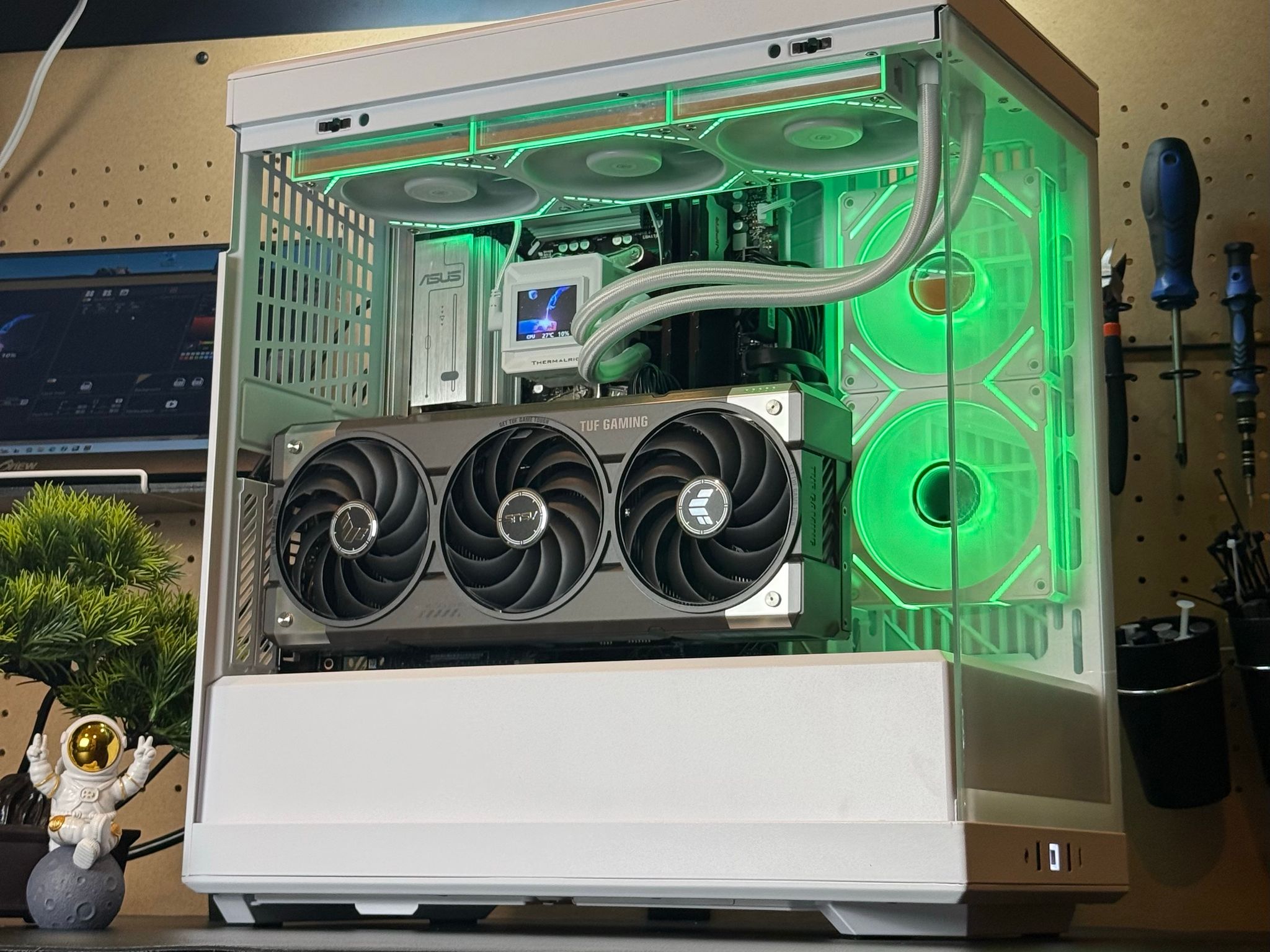 4K Gaming PC | RTX 5070 Ti | Ryzen 7 9800x3D | 32GB DDR5 | 4TB | 1000W PSU | Windows 11