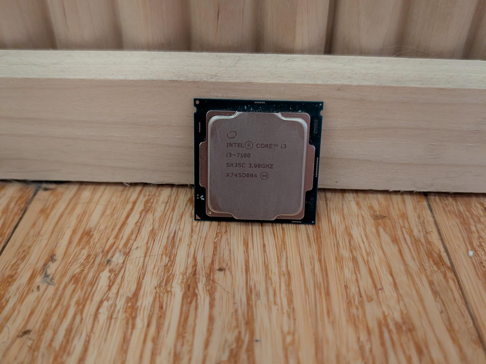 Intel Core i3-7100