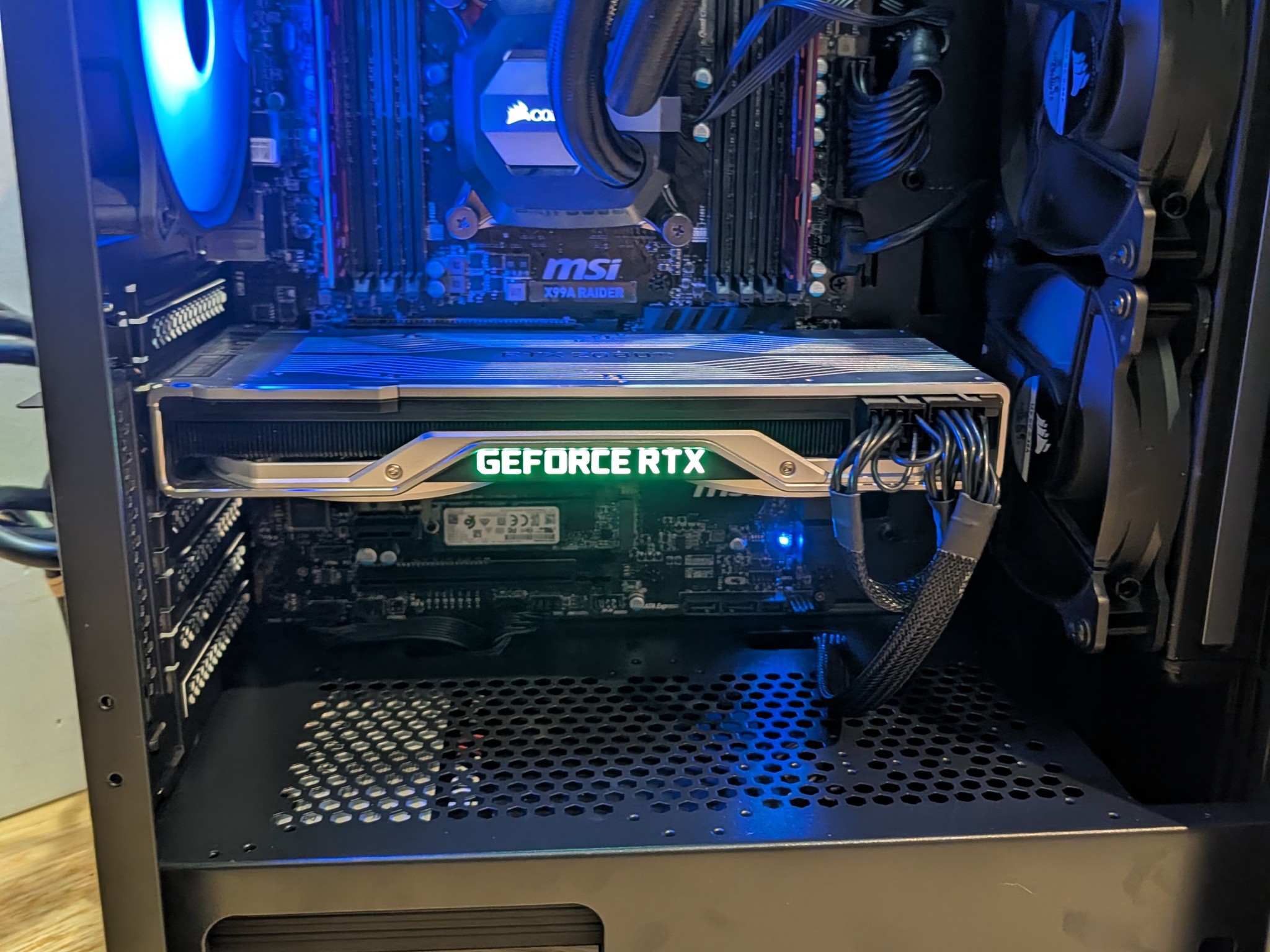 Gaming-PC | RTX 2080 TI FE | 32GB DDR4 | I7 6900K | 1.5TB | Corsair AIO | 1200W Corsair |