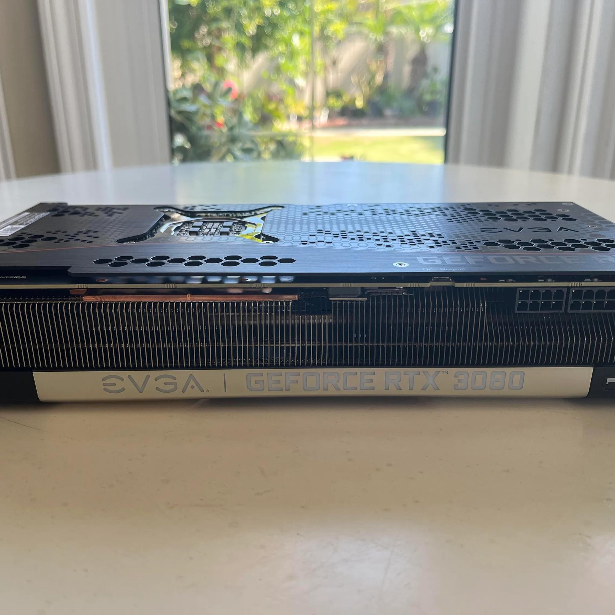EVGA RTX 3080 FTW3 Ultra 10G
