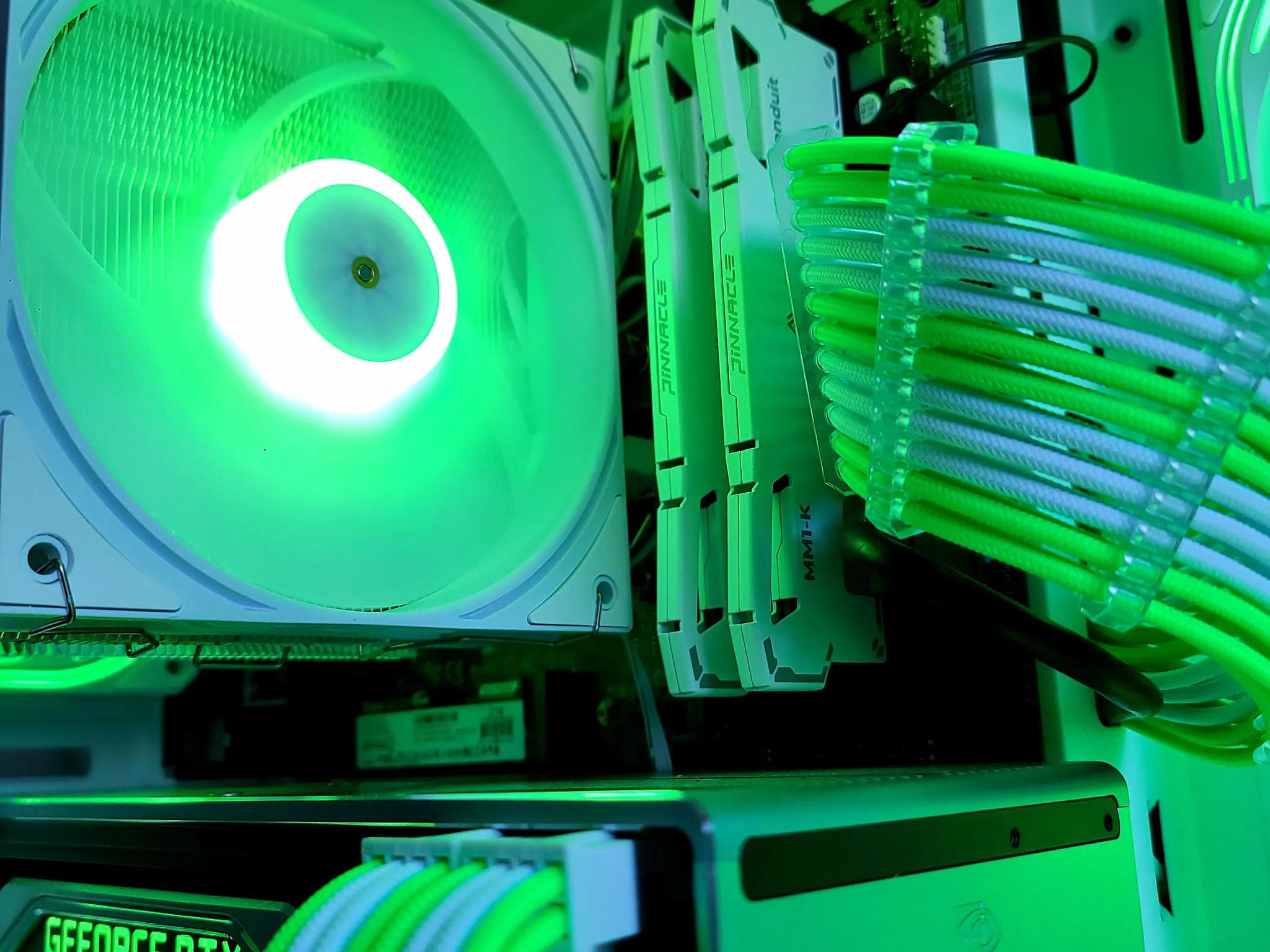 Nvidia GeForce RTX 2080 Ti 11 GB | AMD Ryzen 7 3700x 8-Core CPU | 32 GB Ram | 1 TB SSD
