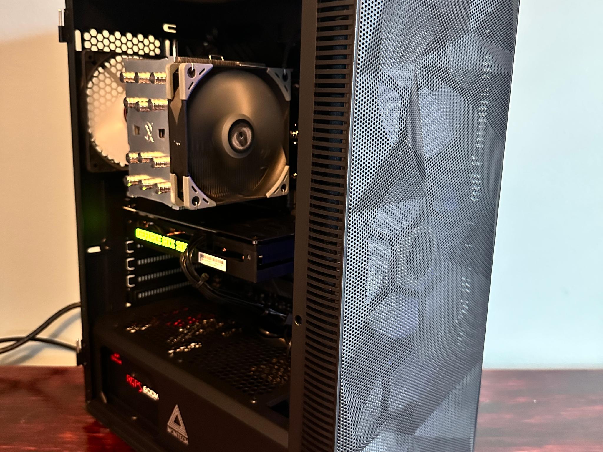 HAWKEYE | R5 3600XT | RTX 3060 12GB | 32GB DDR4 | 512GB NVME | Win 11